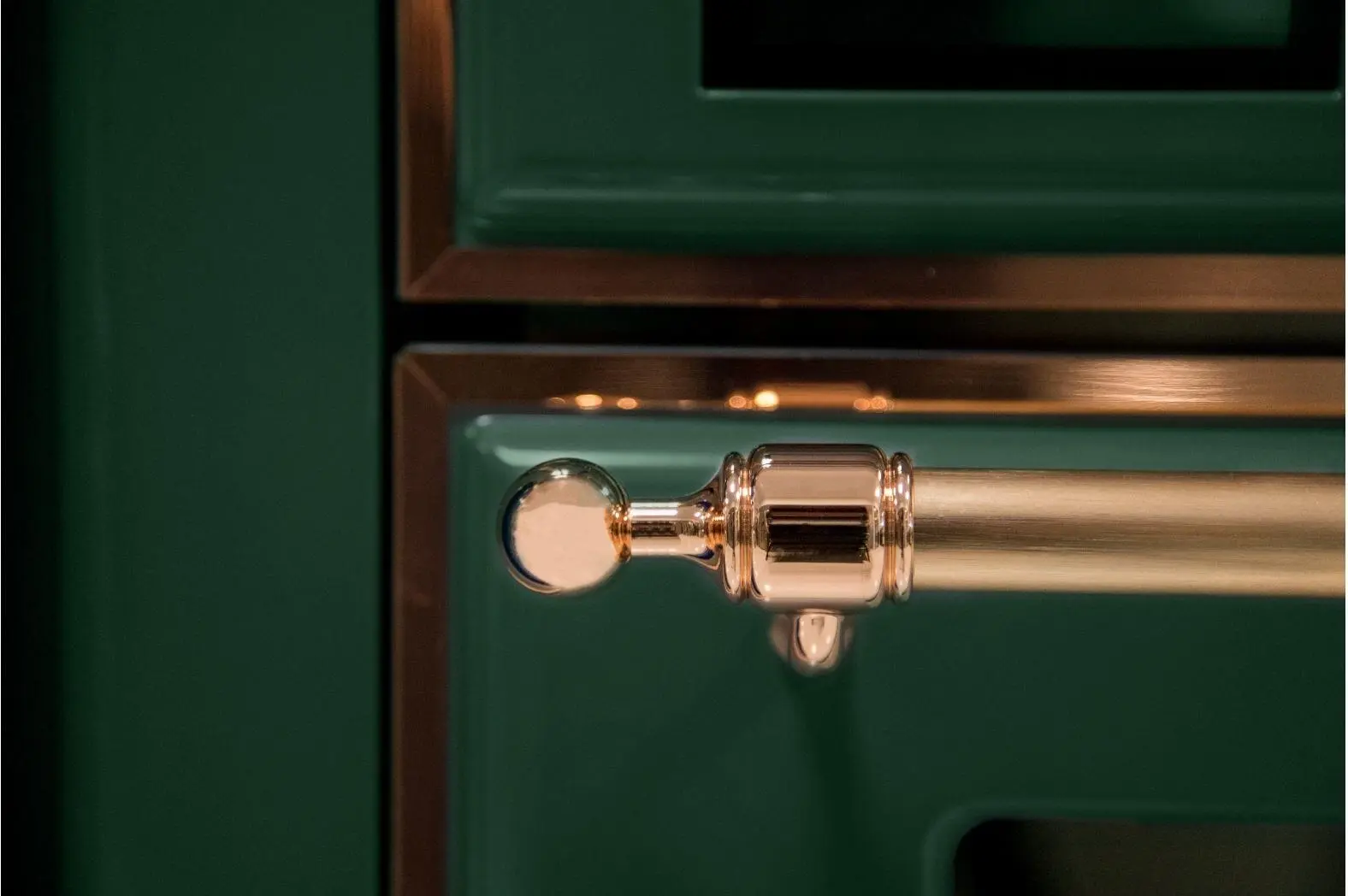 Ilve UM30DNE3EGPLP Liquid Propane In Emerald Green W/ Copper Trim