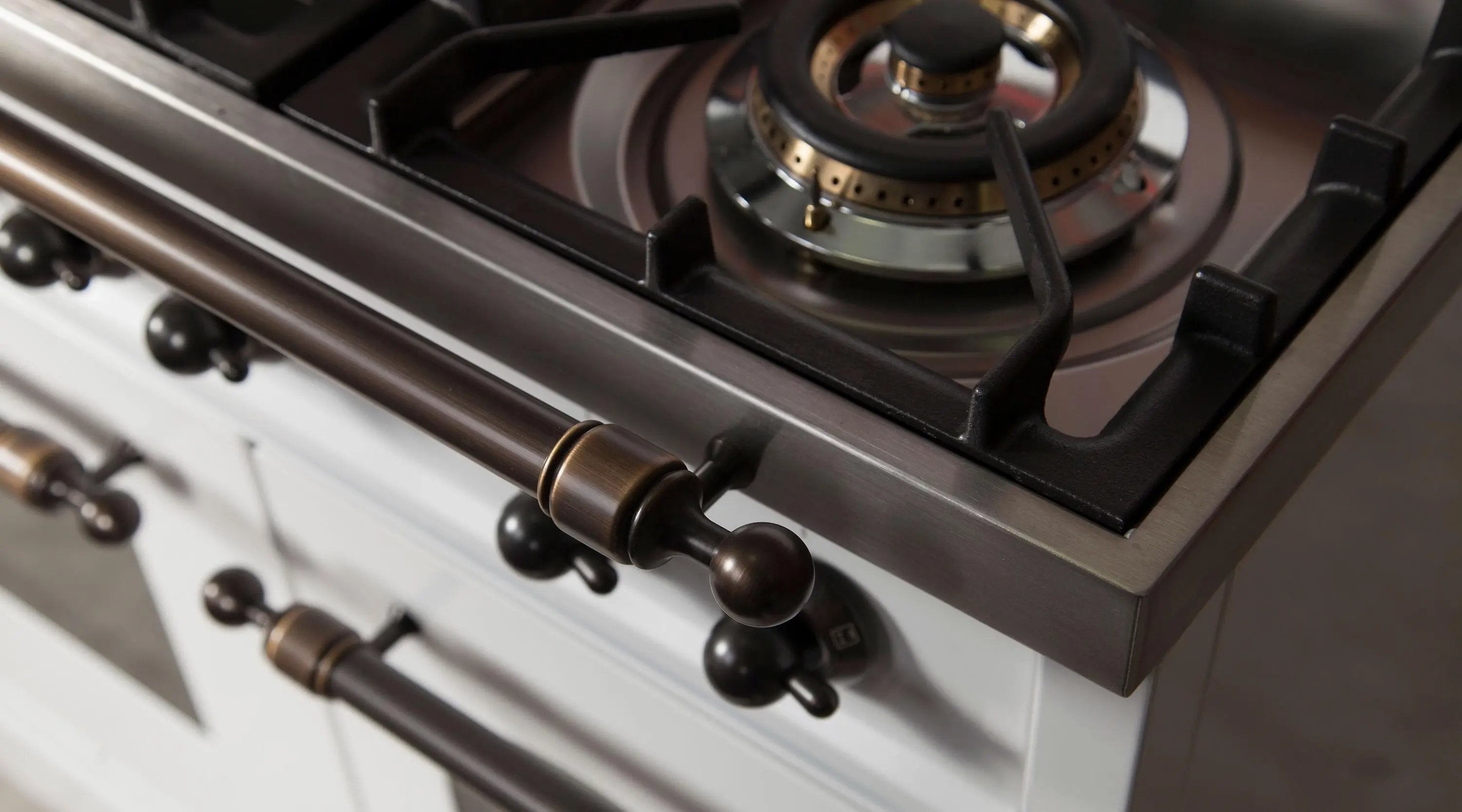 Ilve UPN120FDMPBY Natural Gas In White W/ Bronze Trim