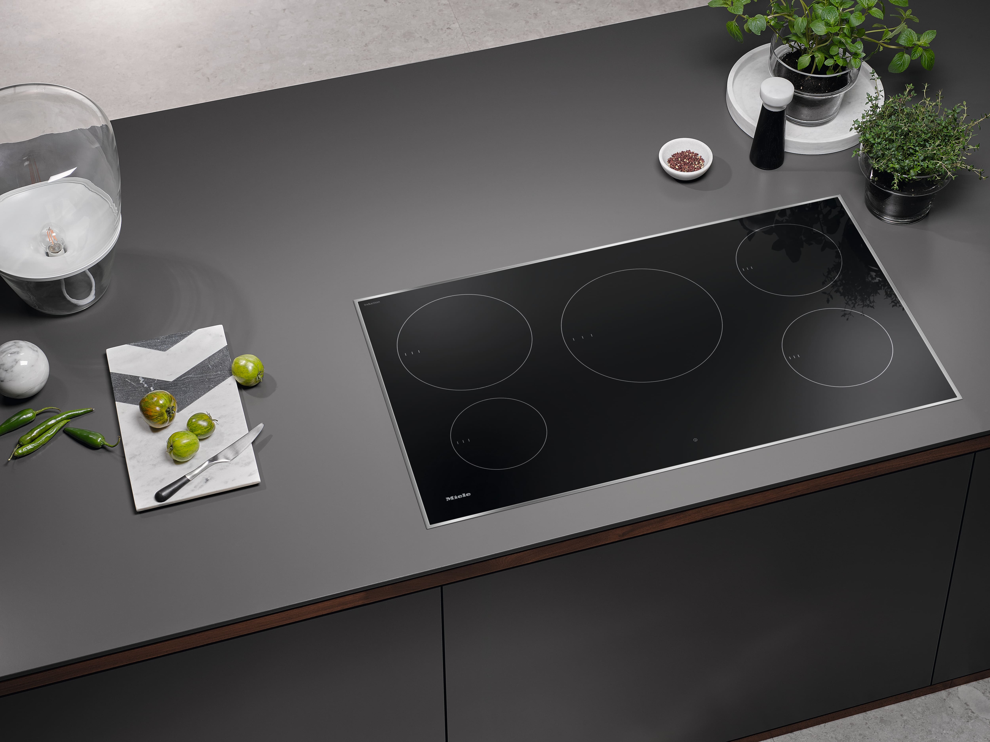 Miele KM7740FR Black