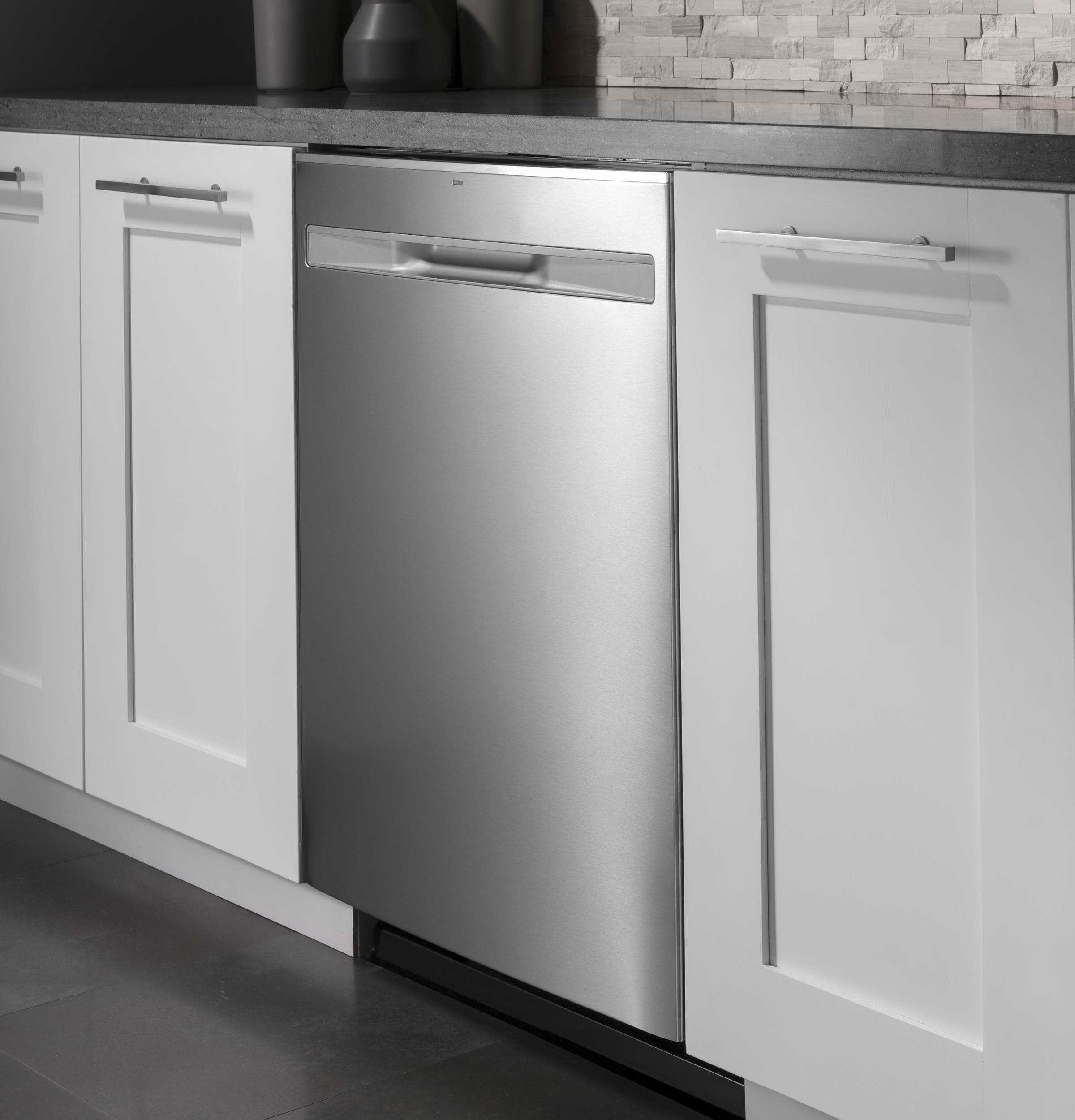 GE GDP665SYNFS Stainless Steel
