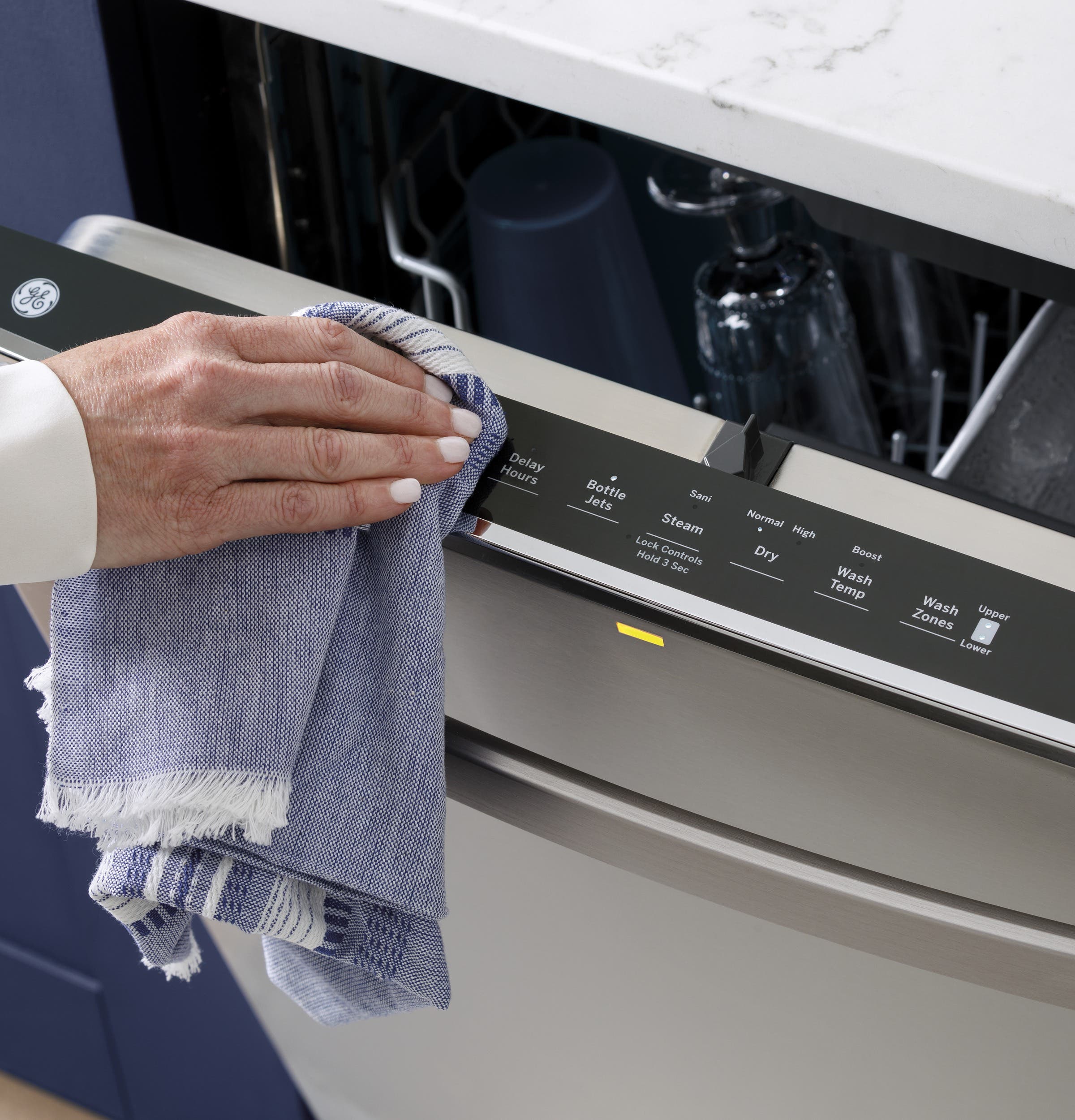 GE GDT645SYNFS Fingerprint Resistant Stainless Steel