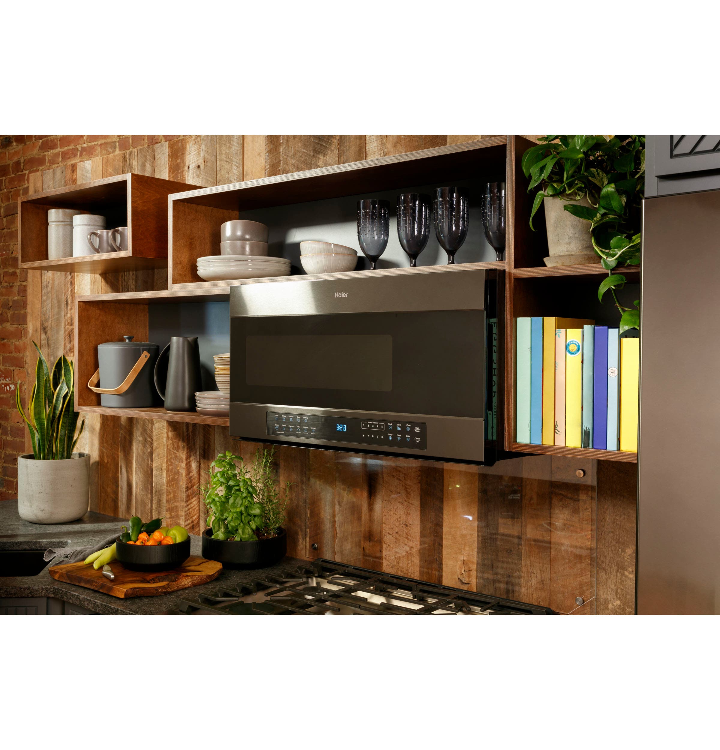 Haier QVM7167BNTS Fingerprint Resistant Black Stainless Steel