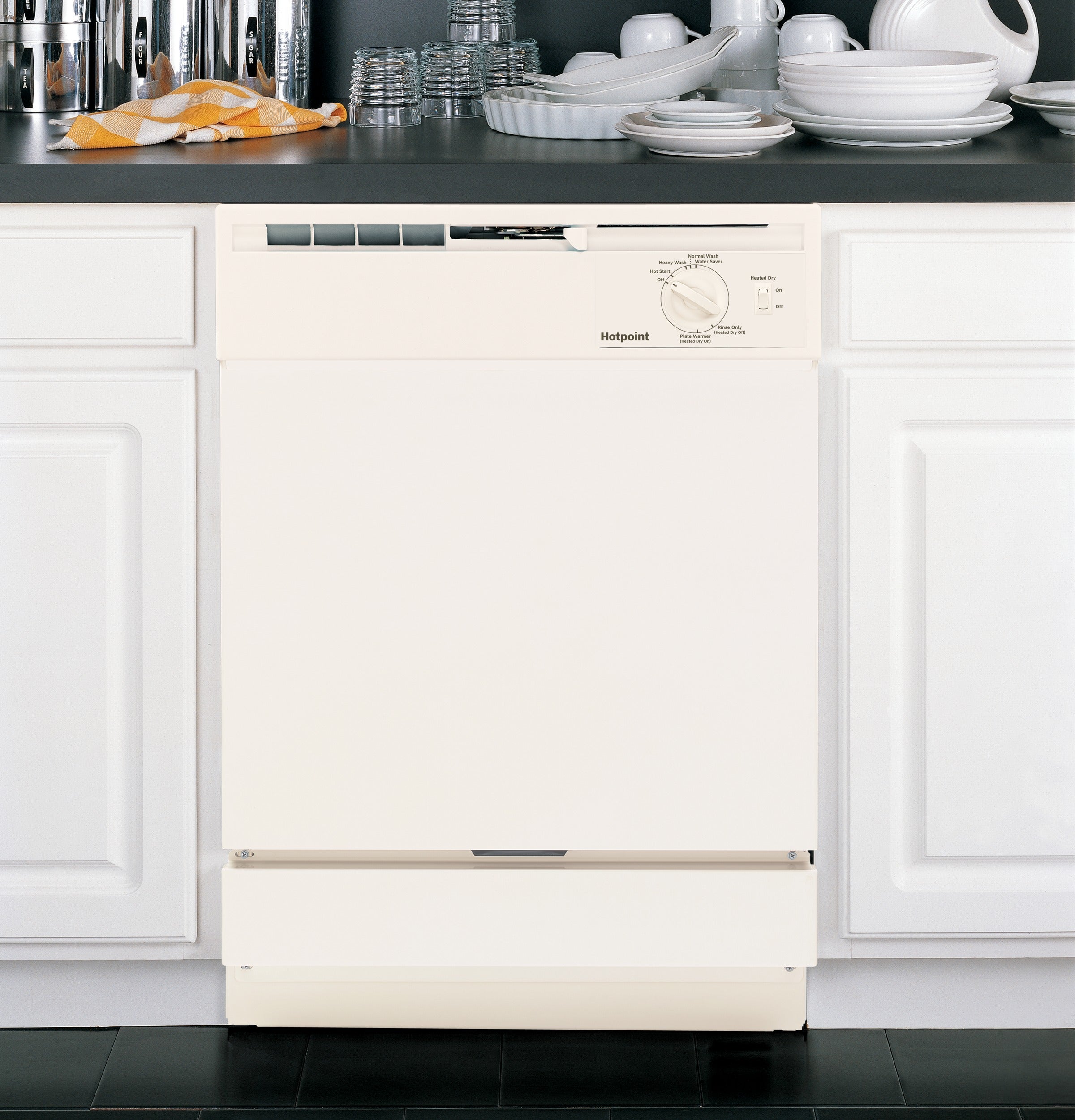 Hotpoint Built-In Dishwasher - Thumbnail 5