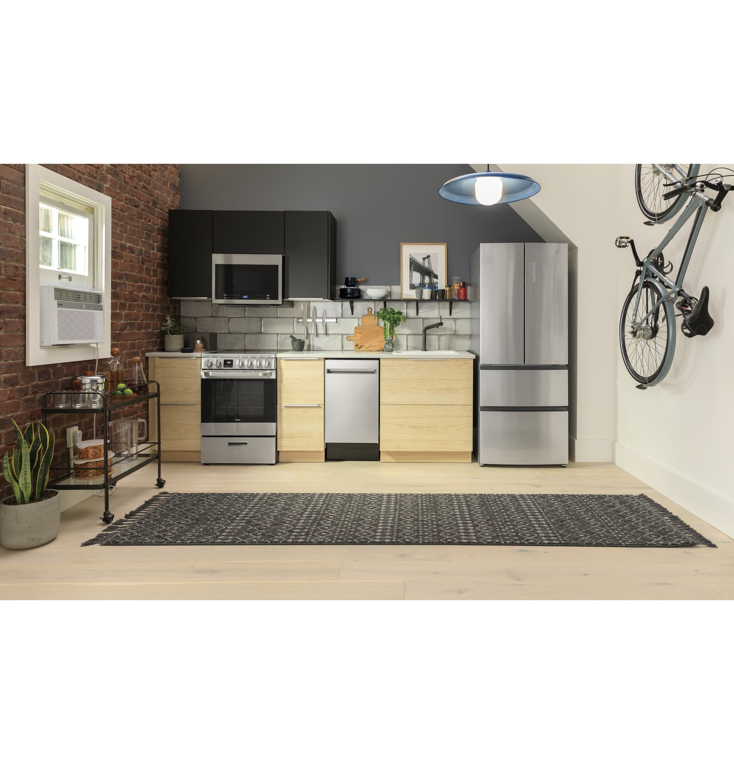 Haier QVM7167RNSS Stainless Steel