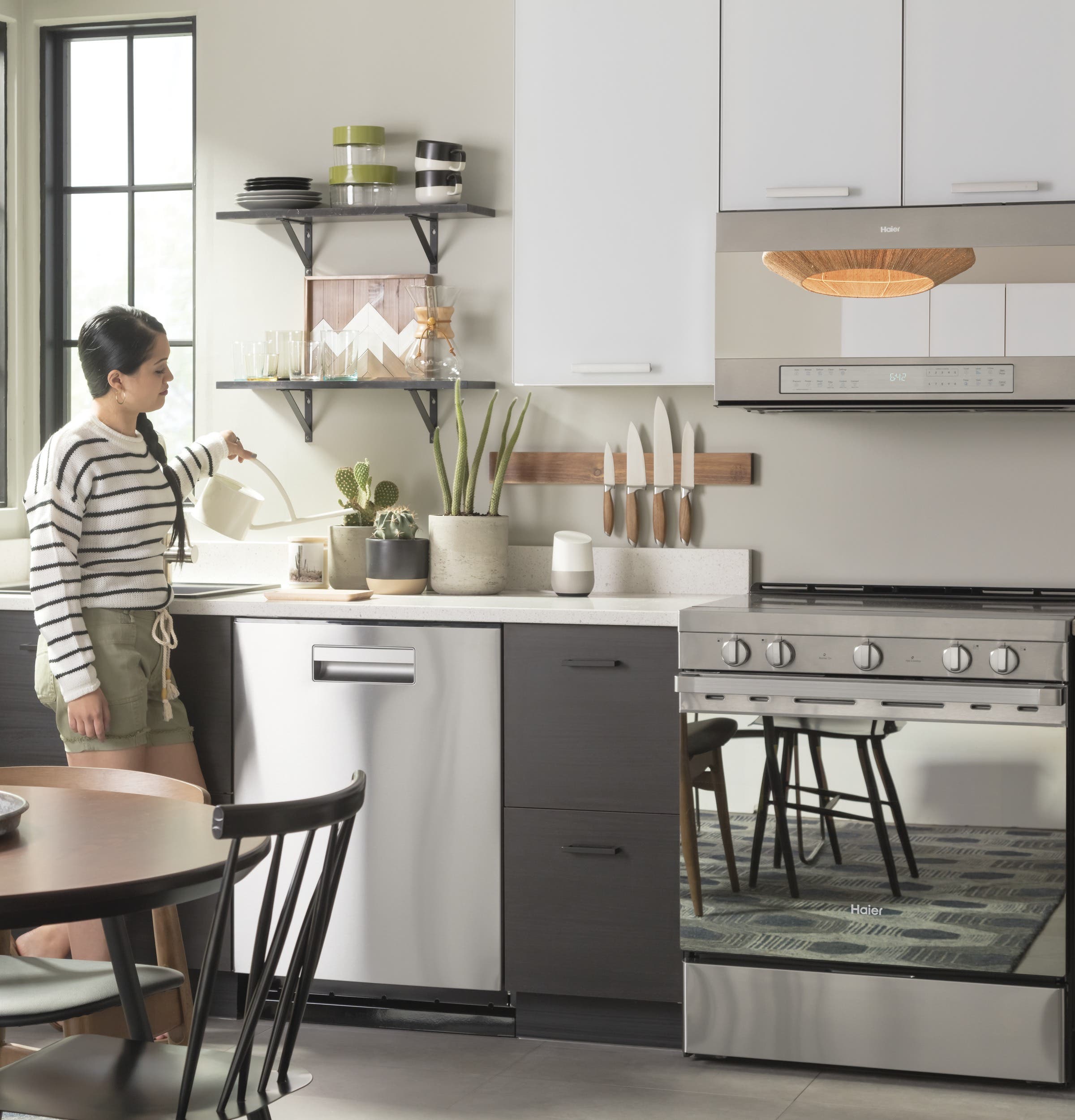 Haier QVM7167RNSS Stainless Steel