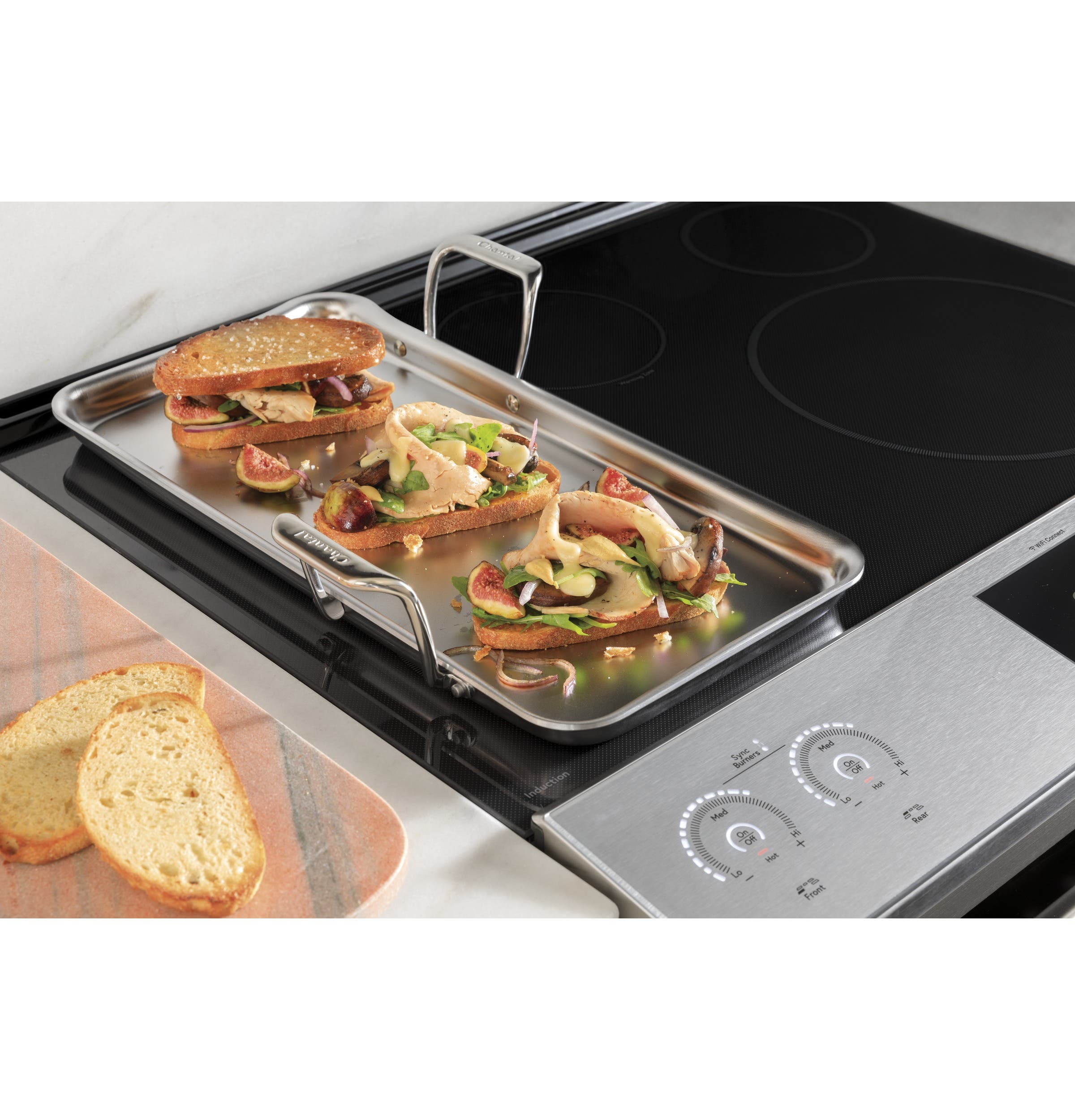 Cafe CHS90XM2NS5 Stainless, Glass Integrated