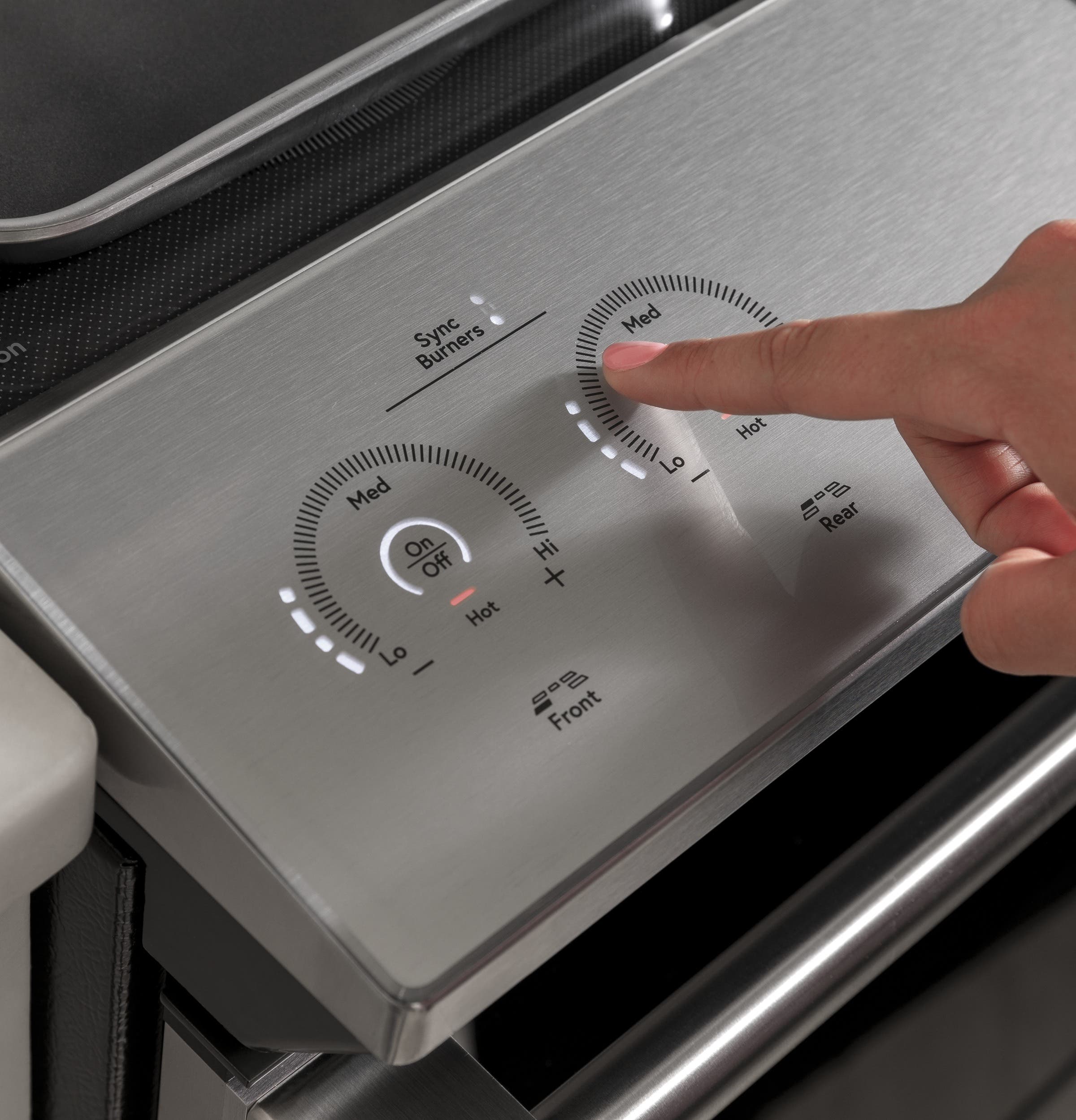 Cafe CHS90XM2NS5 Stainless, Glass Integrated