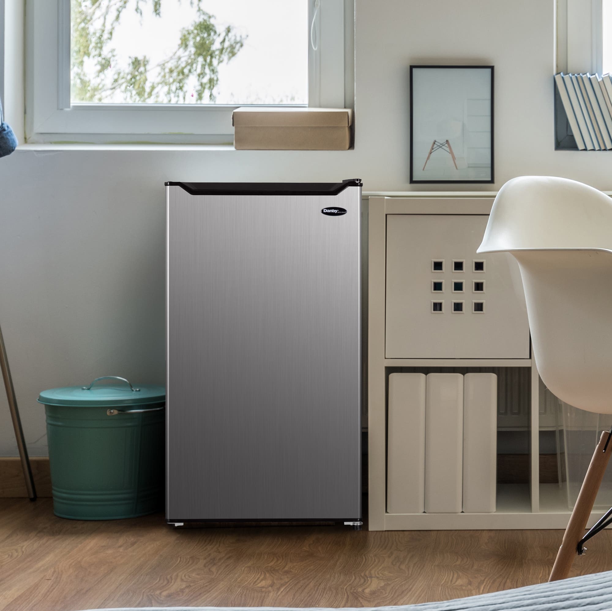Danby DAR032B1SLM Black Stainless Look