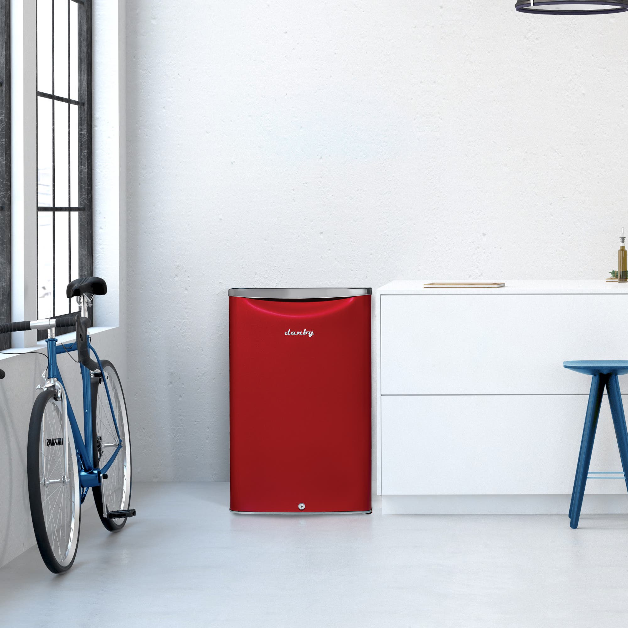 Danby DAR044A6LDB Scarlett Red Metallic