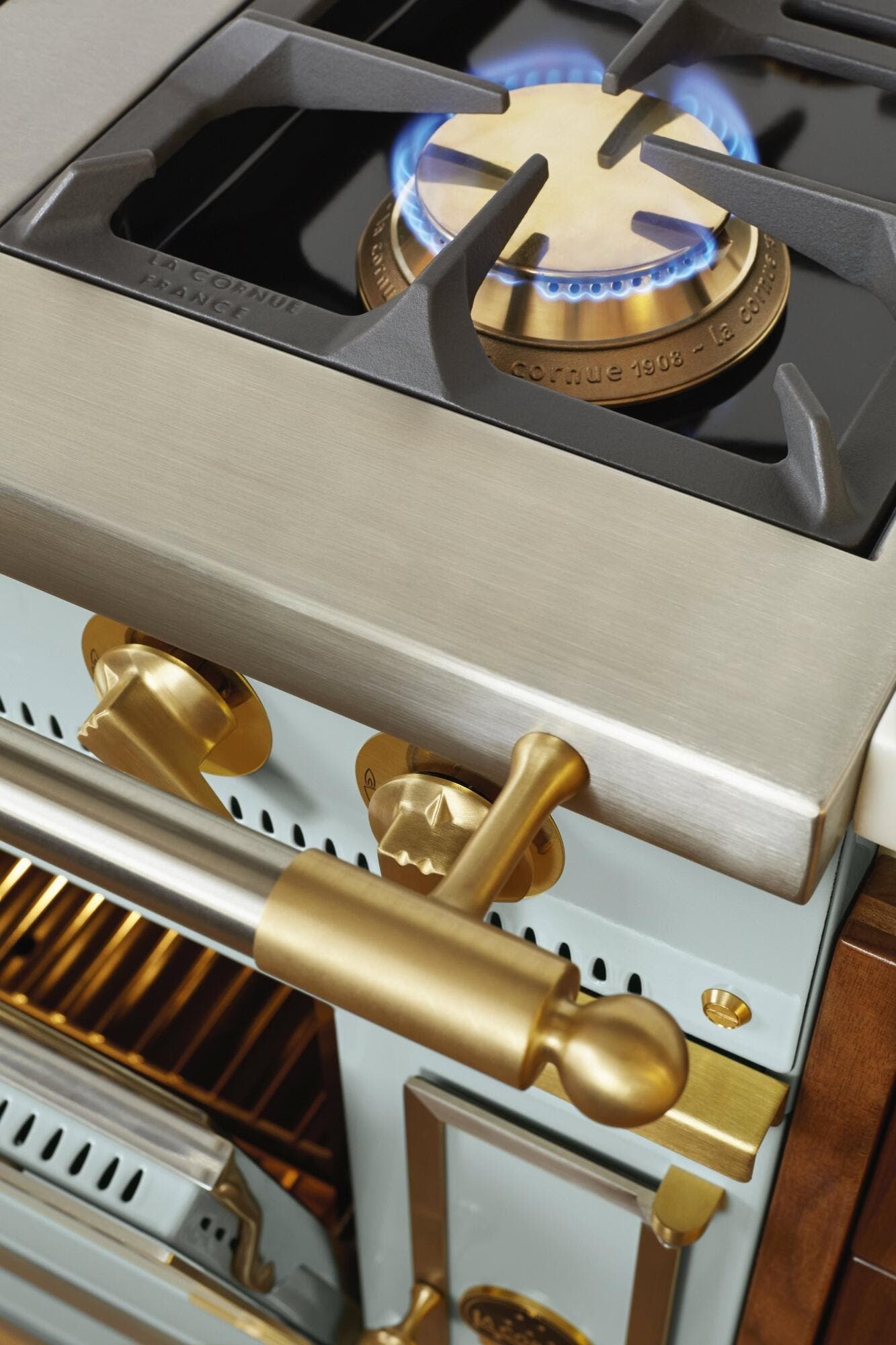 La Cornue C1WF Pure White With Stainless Steel & Polished Brass