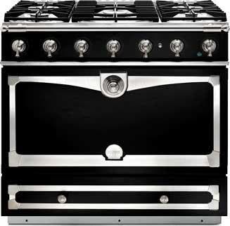 La Cornue C9MP Gloss Black With Stainless Steel & Polished Chrome