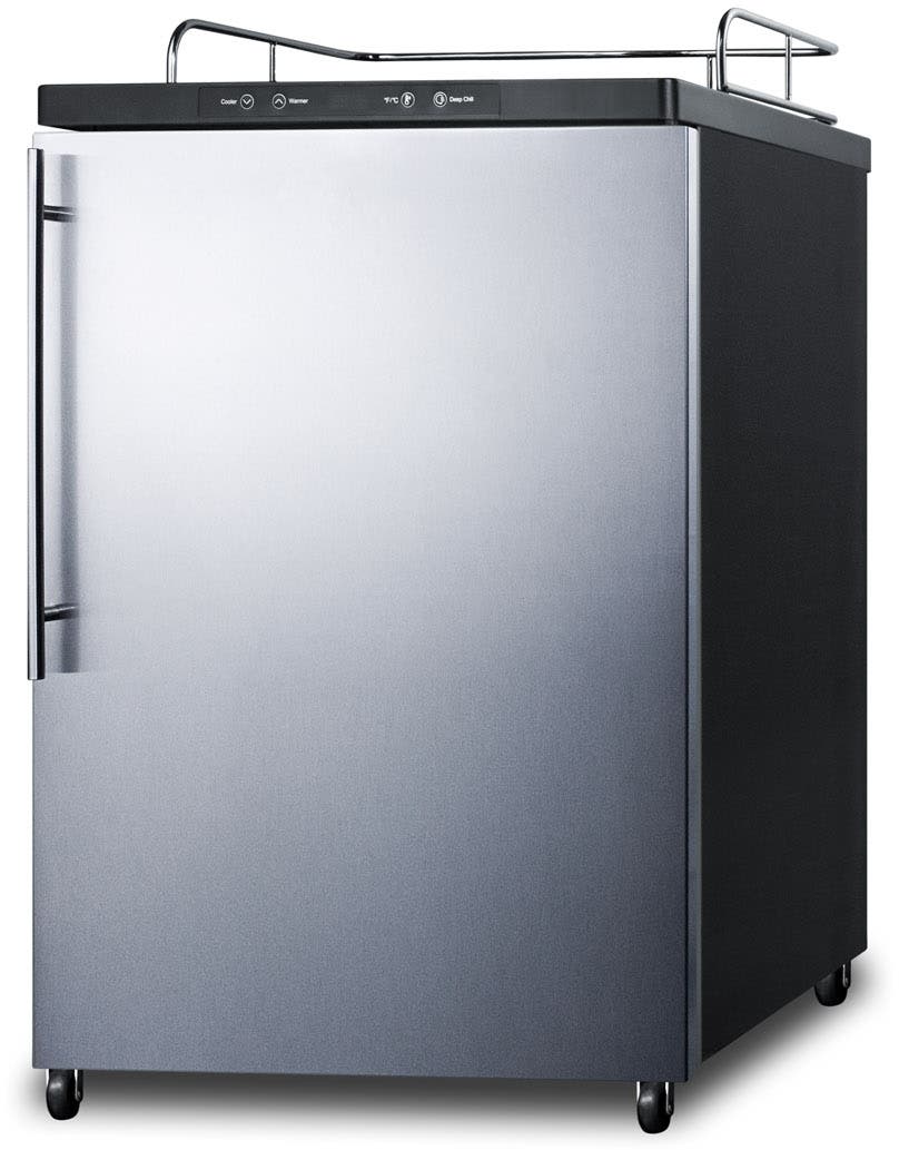 Summit SBC635M7NKSSHV Stainless Steel/Black, Professional Handle