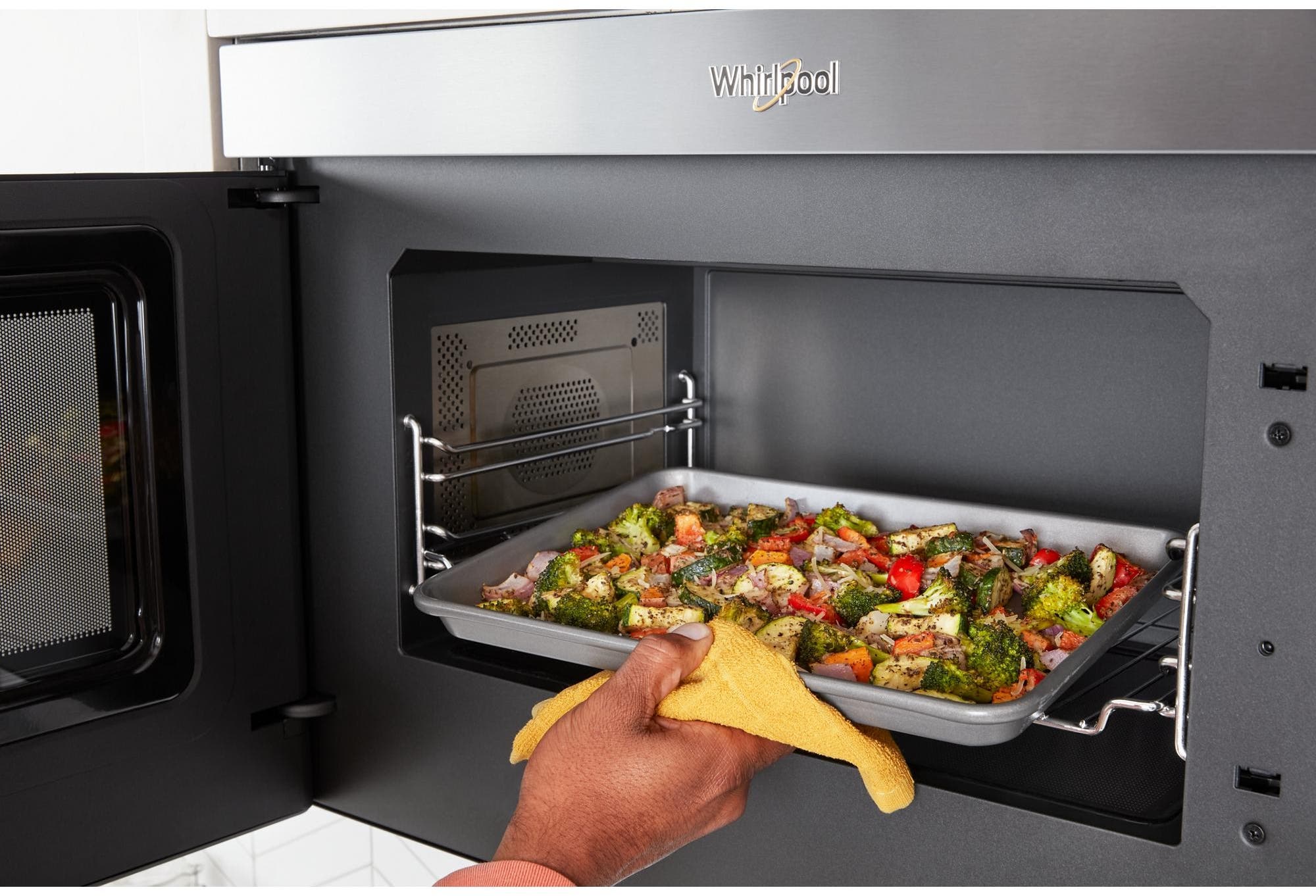 Whirlpool WMMF7530RV Fingerprint Resistant Black Stainless Steel