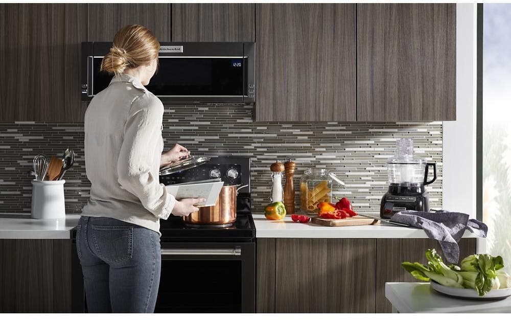 KitchenAid KFEG500EBS Black Stainless Steel, Print Shield