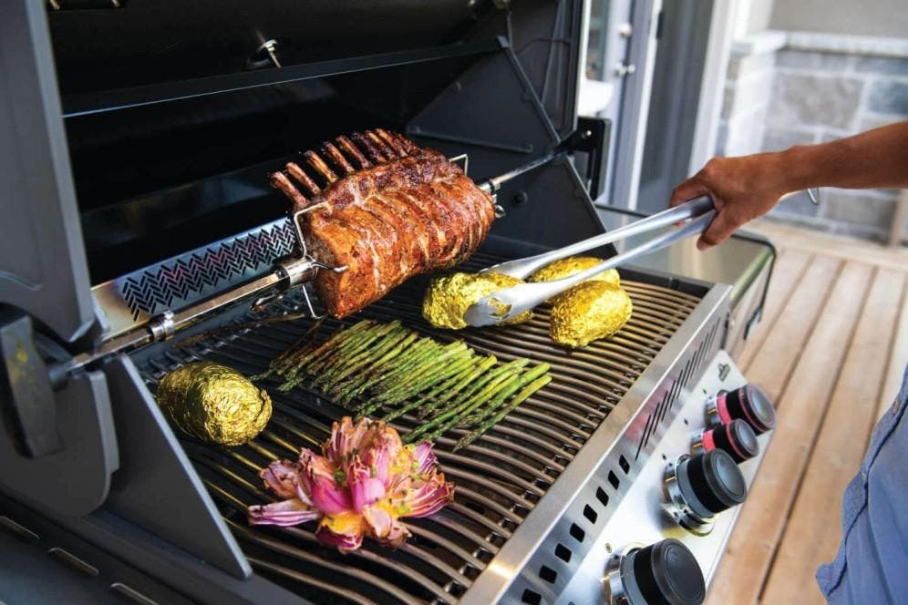 Napoleon P500RSIBPSS3 Stainless Steel with Liquid Propane