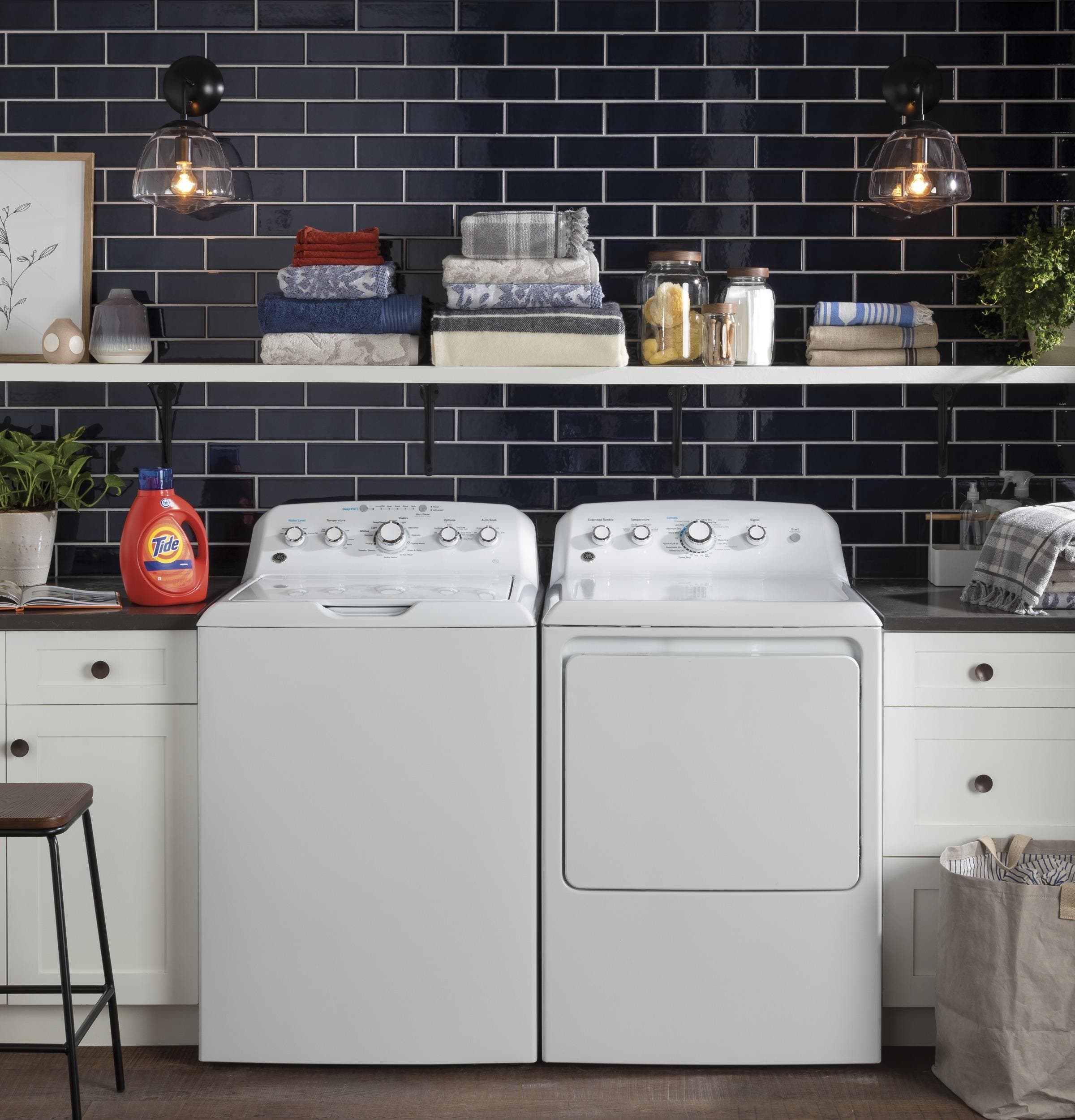 GE GTD42EASJWW White