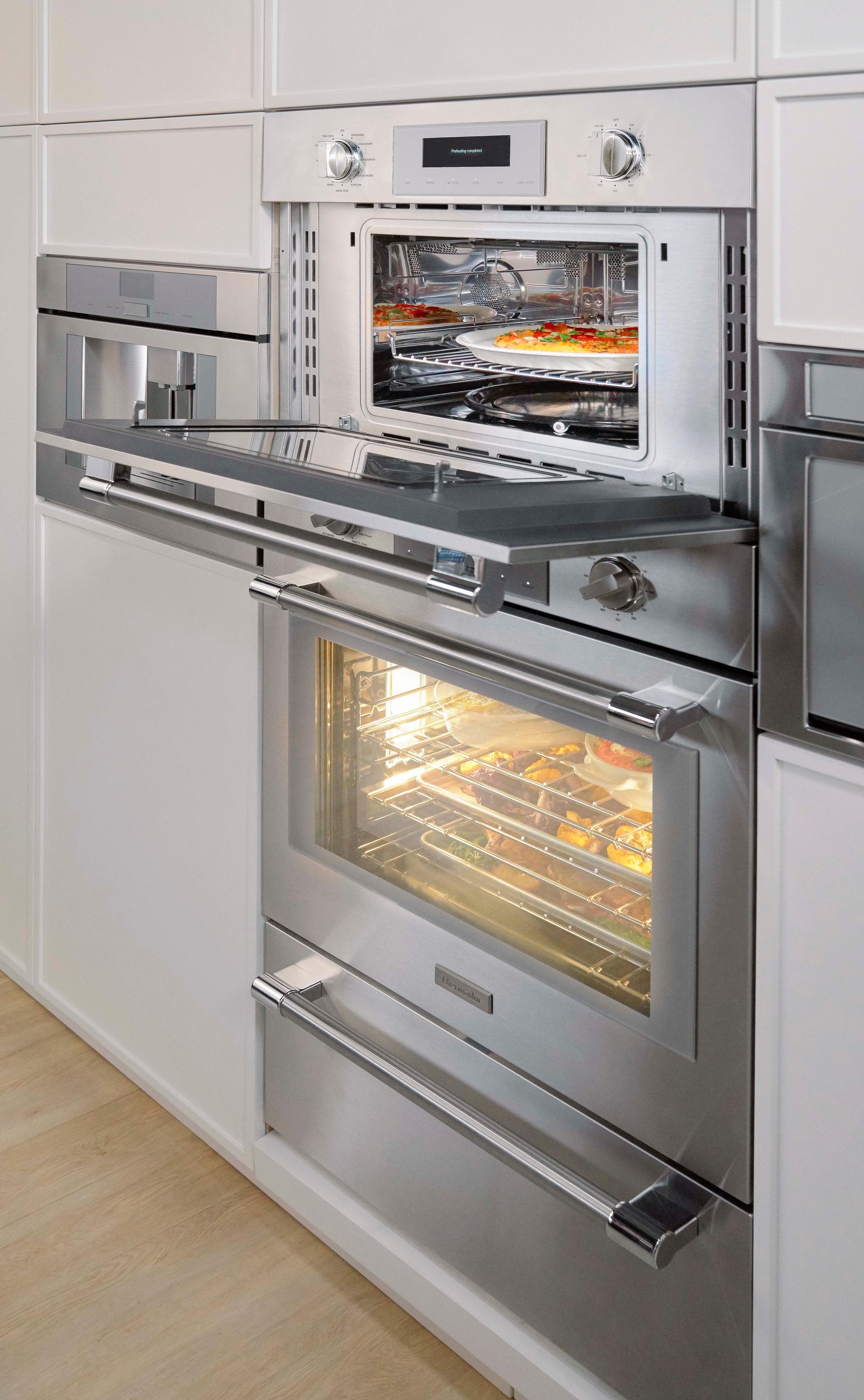 Thermador MC30WP Stainless Steel
