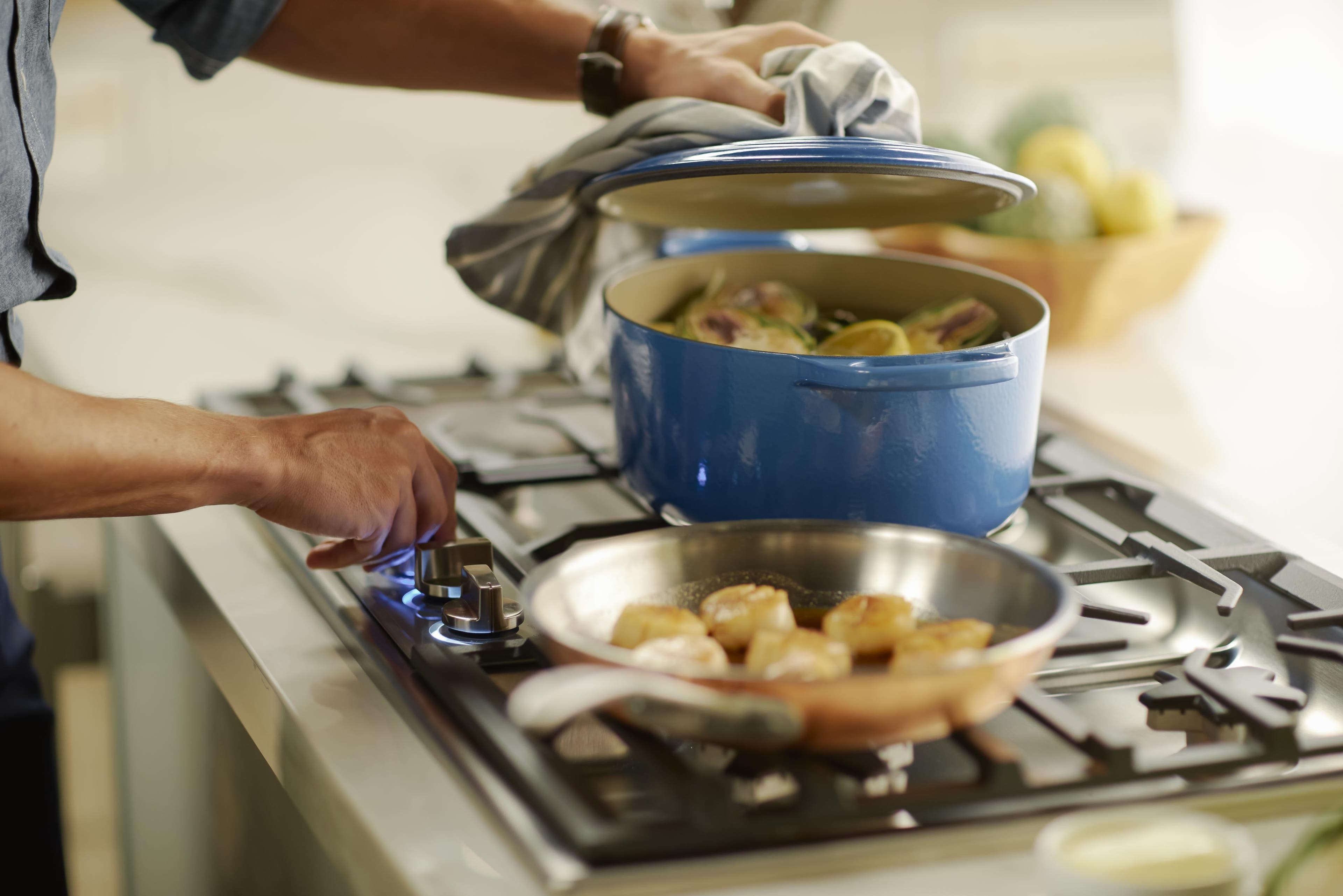 Thermador SGSXP305TS Stainless Steel, Pedestal Burners