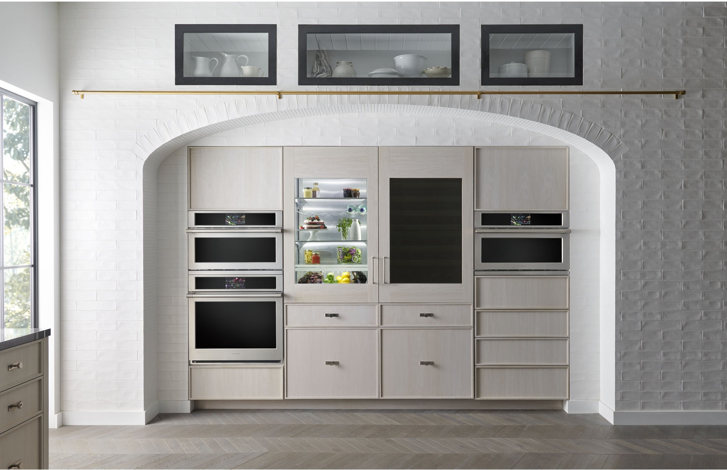 Monogram Integrated Refrigerator - Thumbnail 3