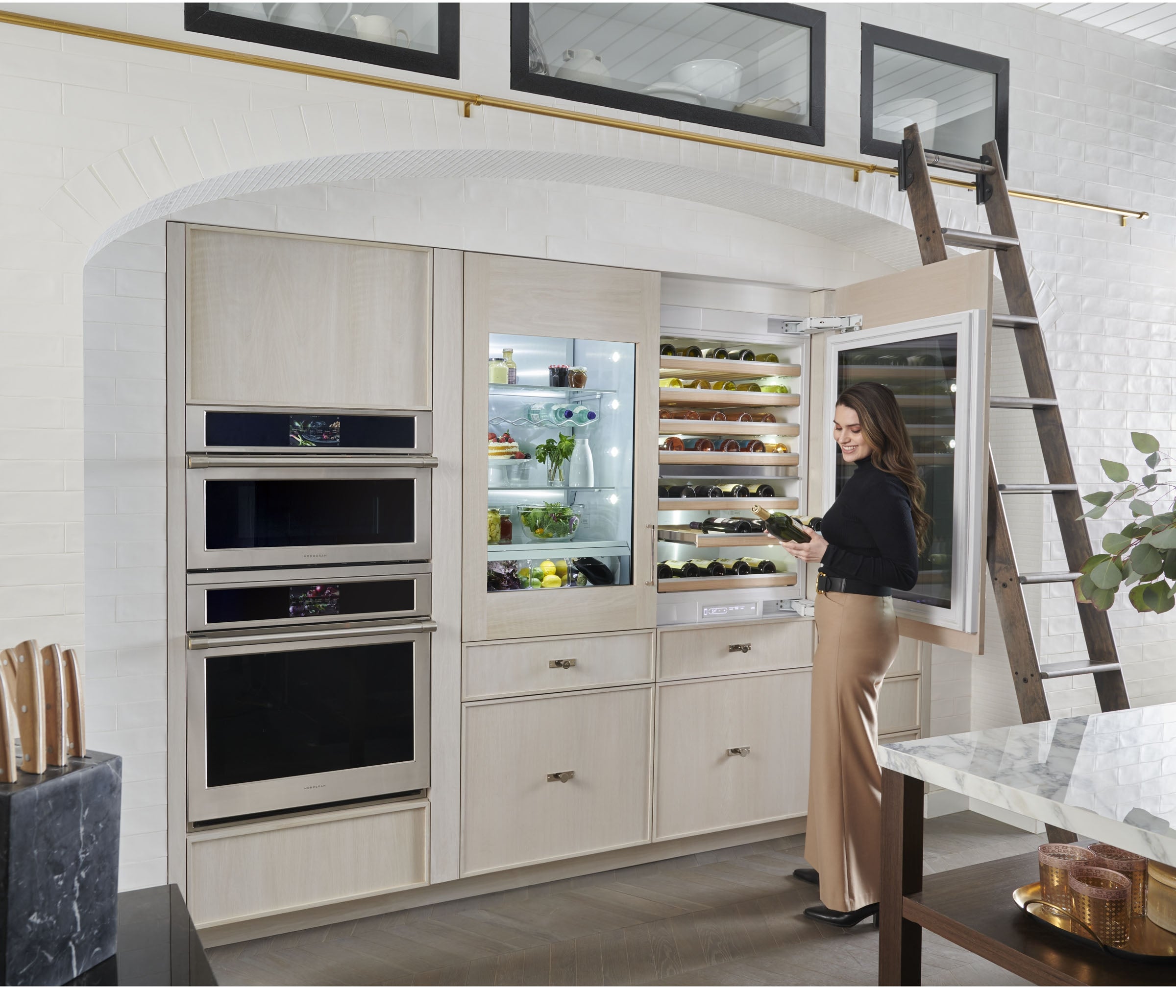 Monogram ZIC303NPPII 30 Inch, 14.5 Cu. Ft. Built-In Bottom Mount