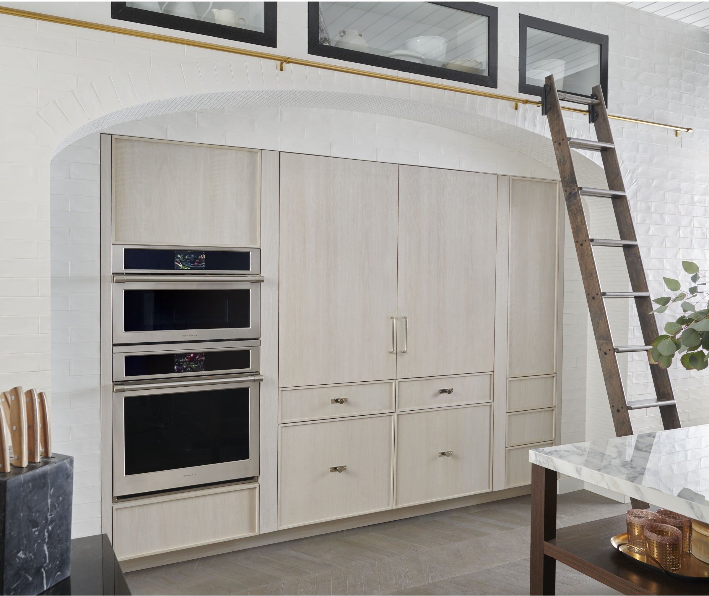 Monogram ZIC303NPPII 30 Inch, 14.5 Cu. Ft. Built-In Bottom Mount