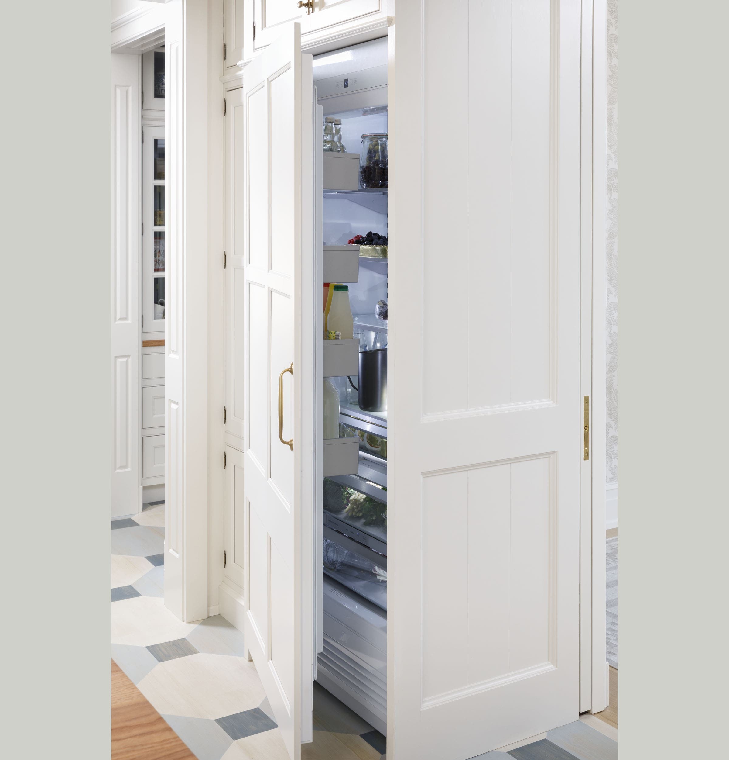 Monogram ZIR361NBRII Panel Ready