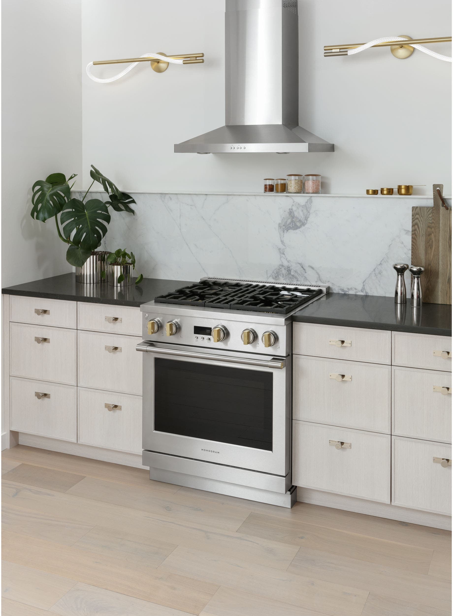 Monogram ZVW8301SWSS Stainless Steel