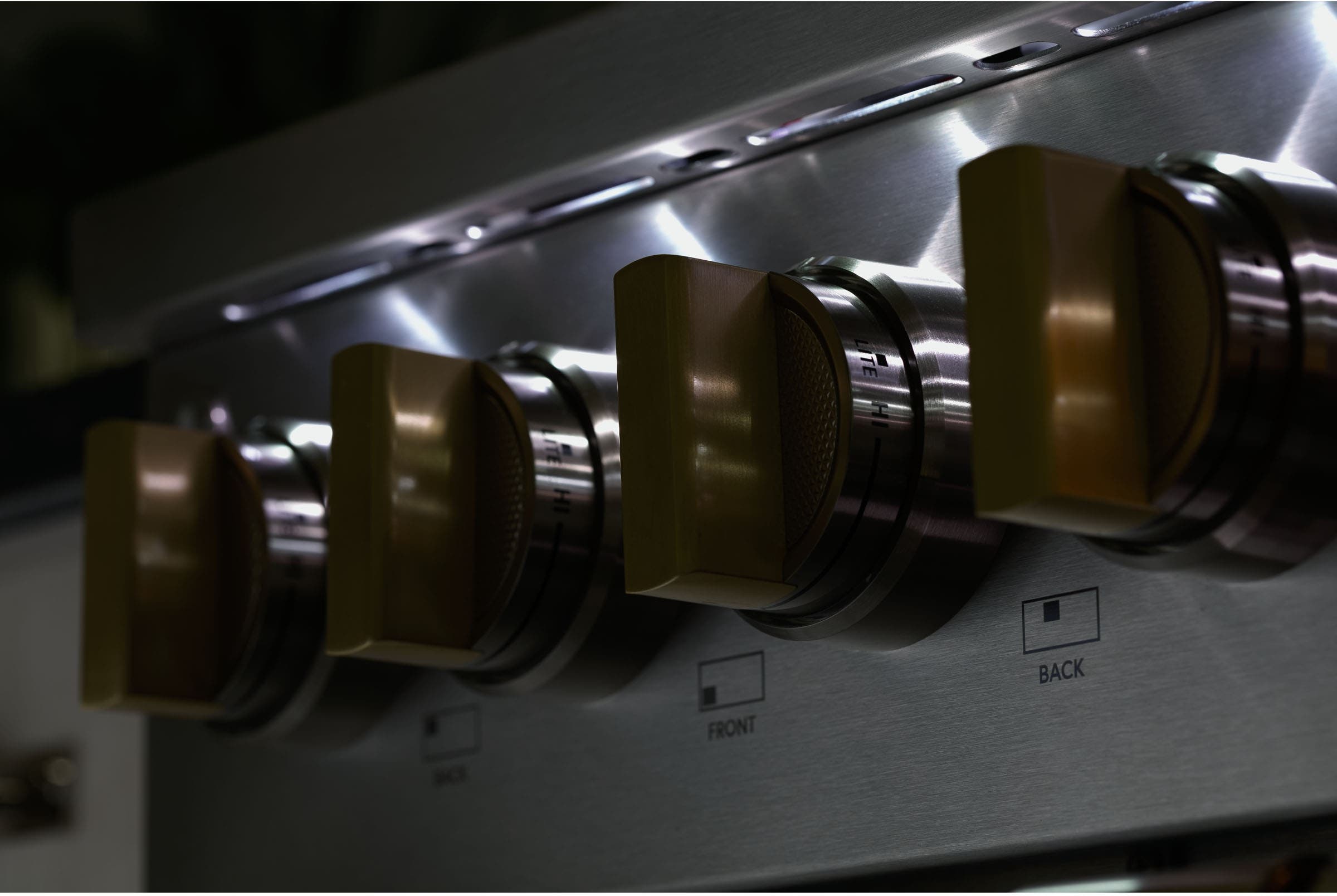 Monogram ZGU366NTSS 6 Burners