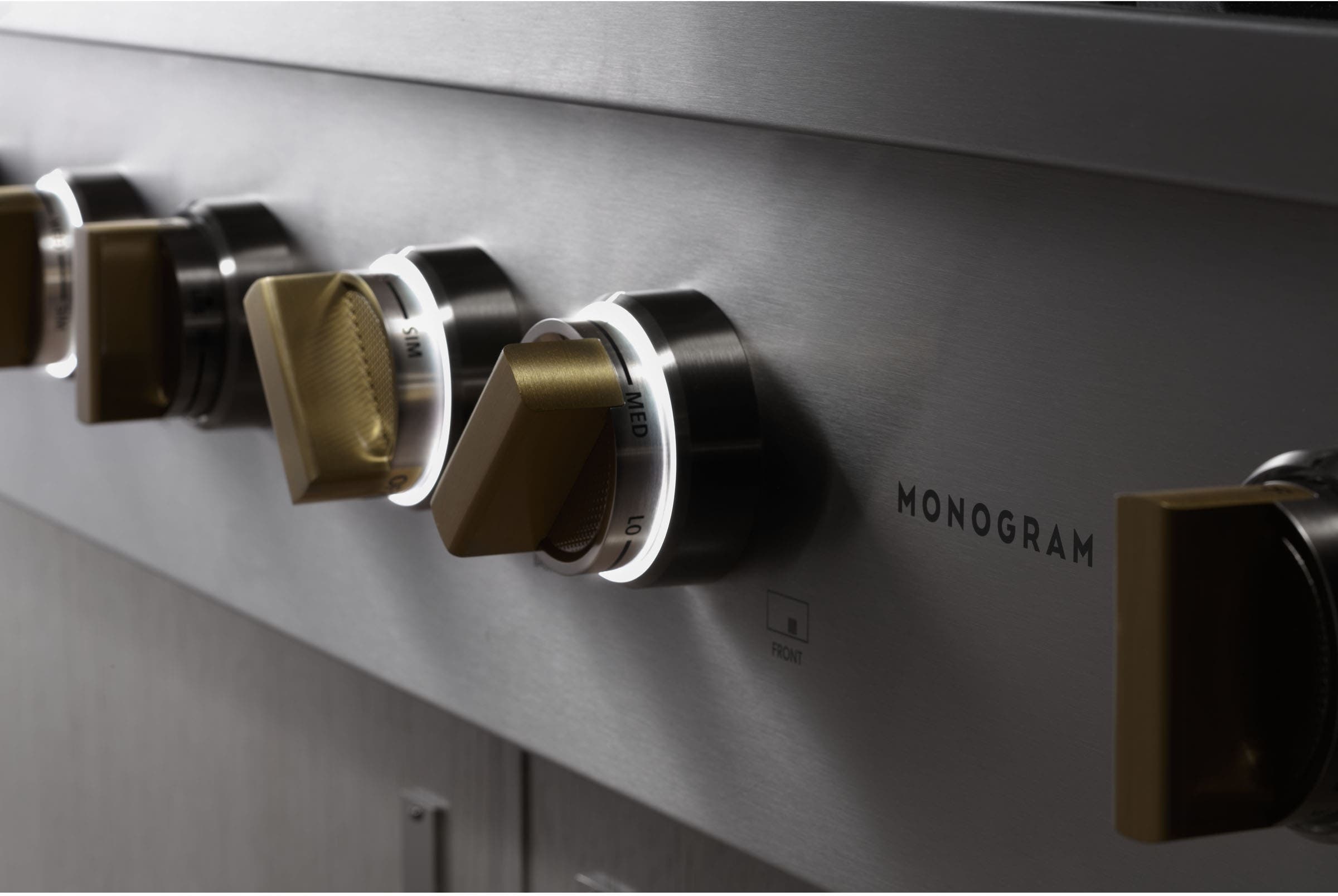 Monogram ZGU366NTSS 6 Burners