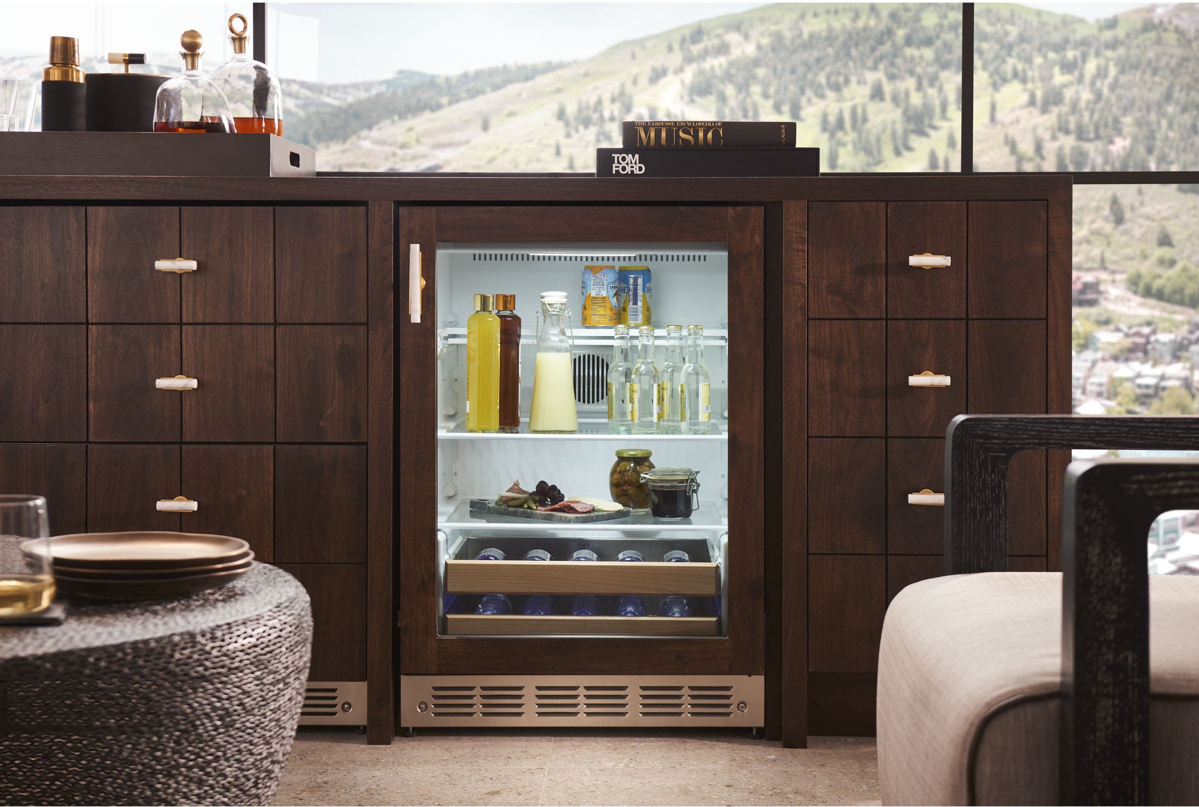 Monogram ZDBI240HII Panel Ready