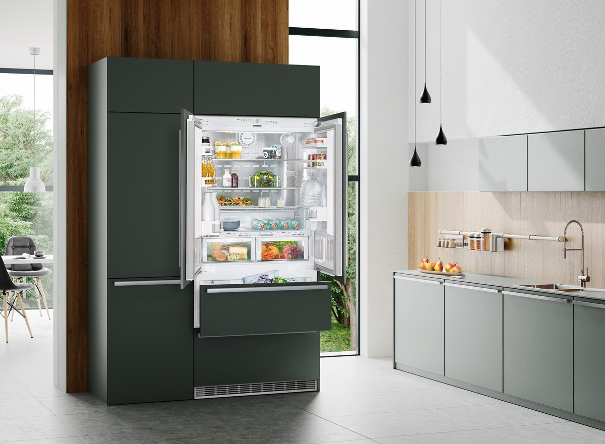 Liebherr HCB2092 36 Inch Integrated French Door Bottom Freezer