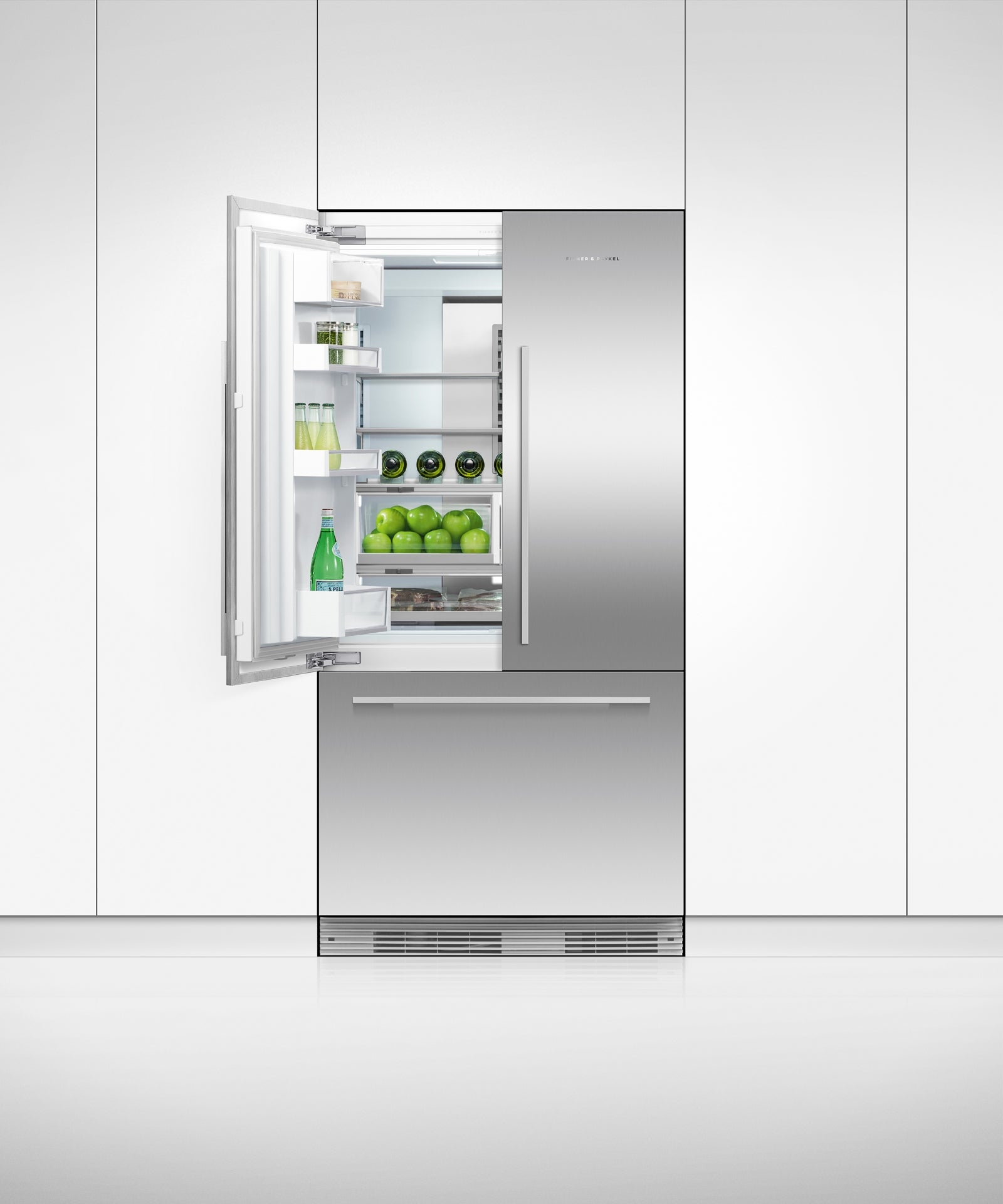 Fisher & Paykel Series 7 Integrated French Door Refrigerator