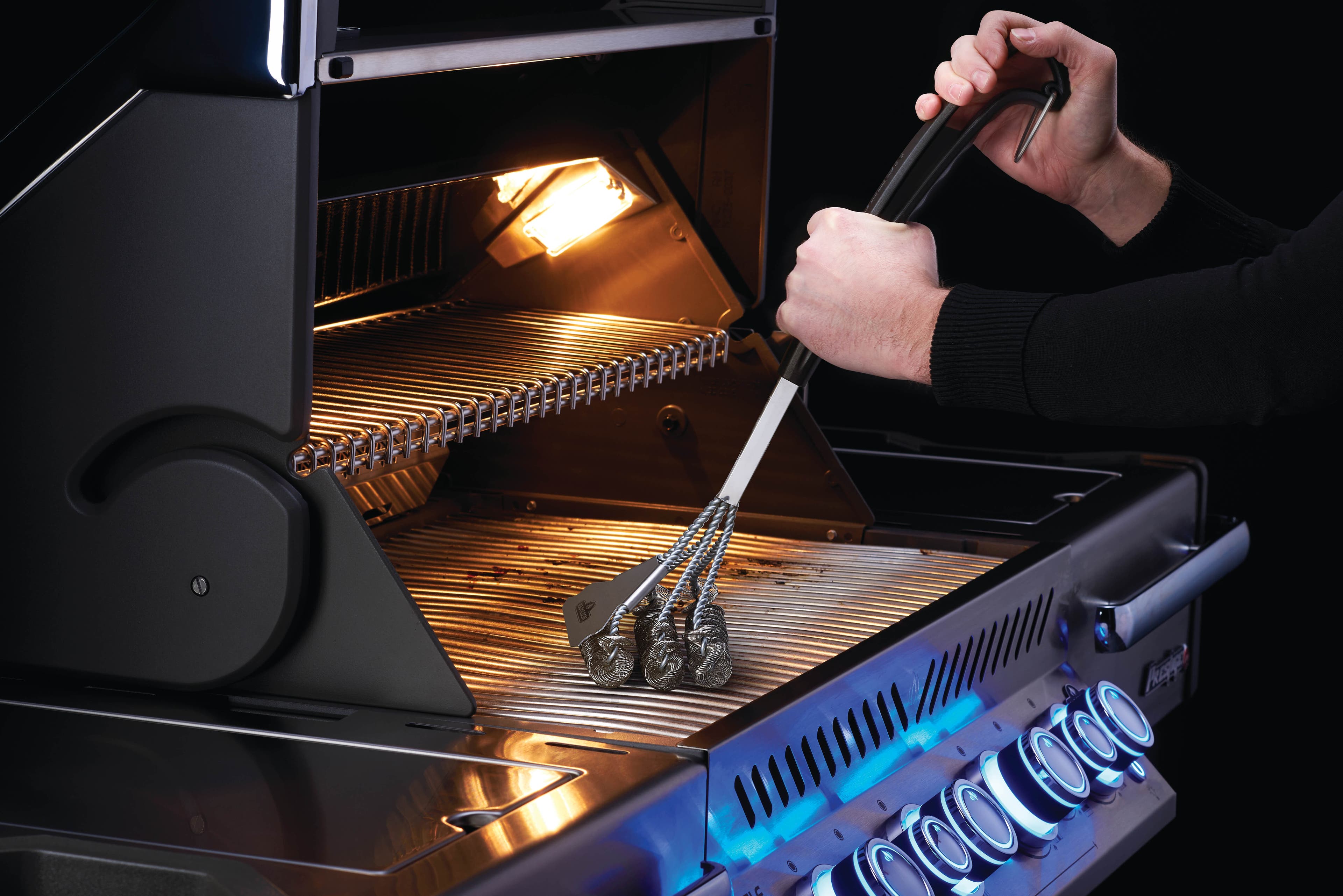 Napoleon 62059 Black with Stainless Steel