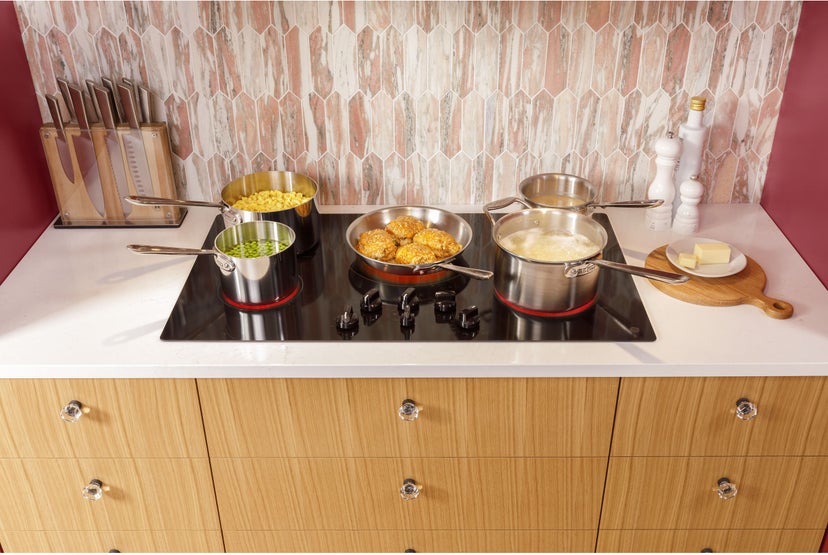 GE JEP5036DTBB 36 Inch Electric Cooktop With Radiant Elemens: Bla...