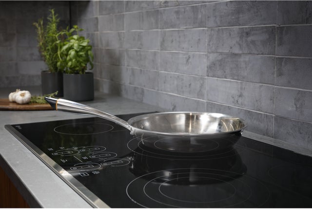 GE PEP9036DTBB 36 Inch Electric Cooktop With Radiant Elemens: Bla...