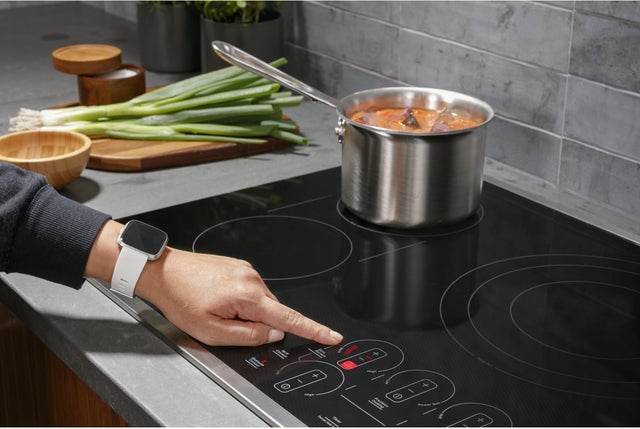 GE PEP9036DTBB 36 Inch Electric Cooktop With Radiant Elemens: Bla...