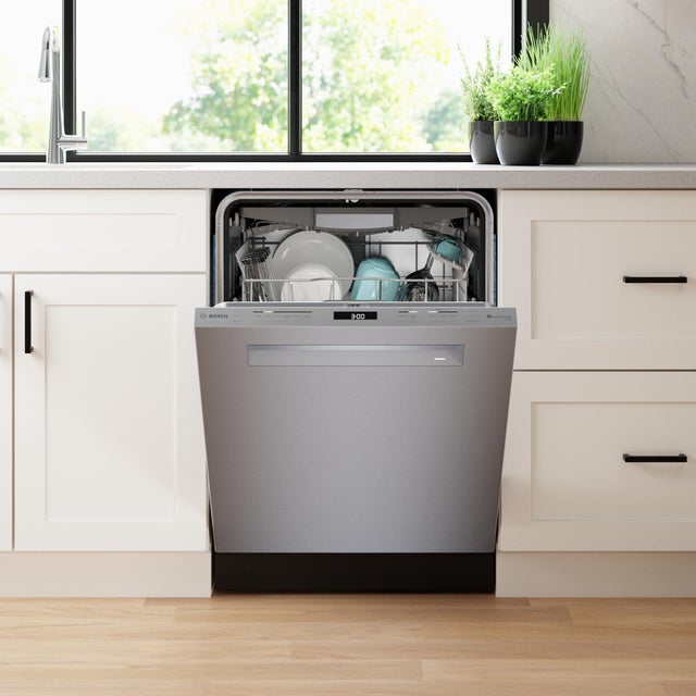Bosch SHP78CP5N 24 Inch Built-in Dishwasher With Pocket Handle 3rd...