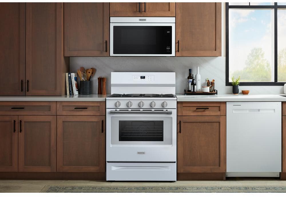 Maytag MFGS6030RW White