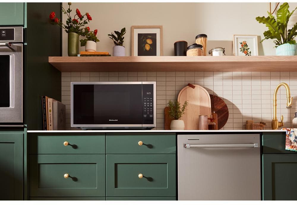 KitchenAid KMCS324RPS Fingerprint Resistant Stainless Steel