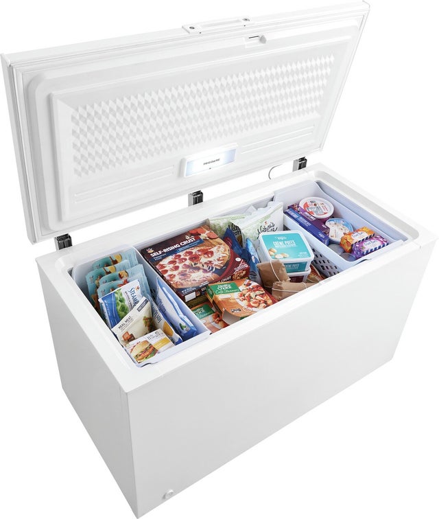 Frigidaire FFCL1542AW Chest Freezer, 14.8 CU. Ft.: White