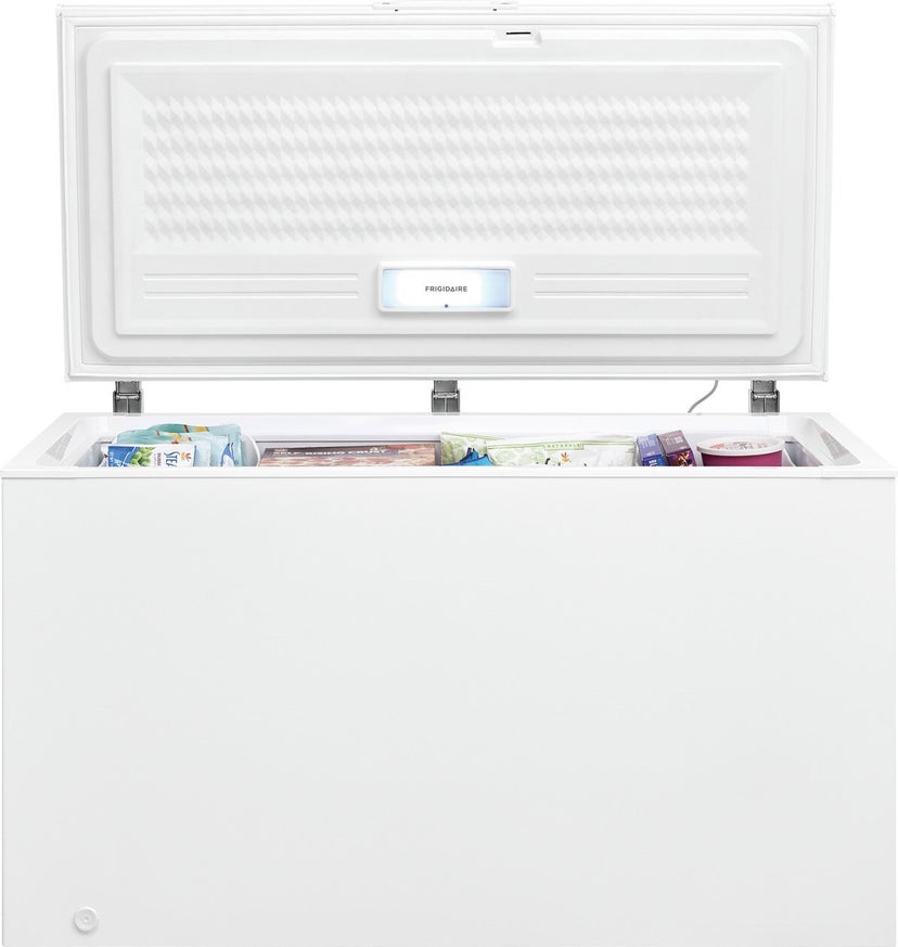 Frigidaire FFCL1542AW Chest Freezer, 14.8 CU. Ft.: White