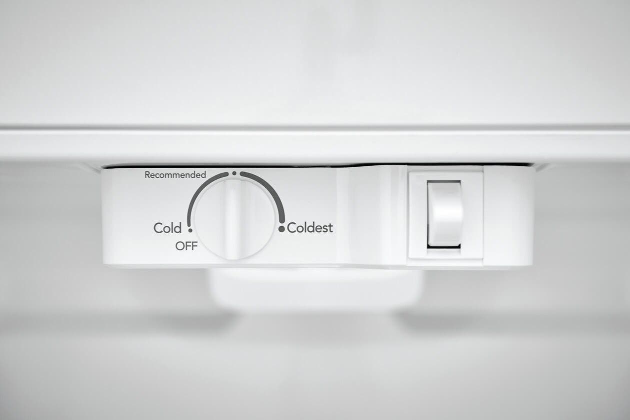 Frigidaire FFHT2045VW White