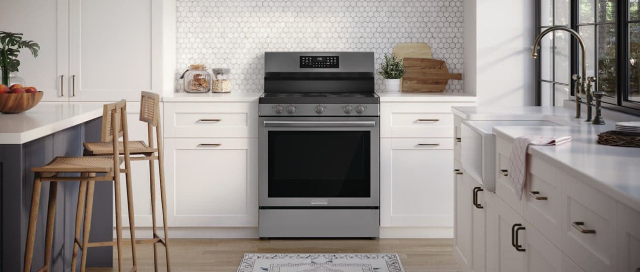 Frigidaire GCRE3060BD Black Stainless Steel