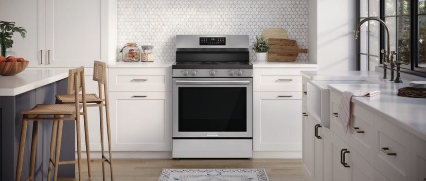 Frigidaire GCRE3060BF 30 Inch Freestanding Electric Range with 5 Element...