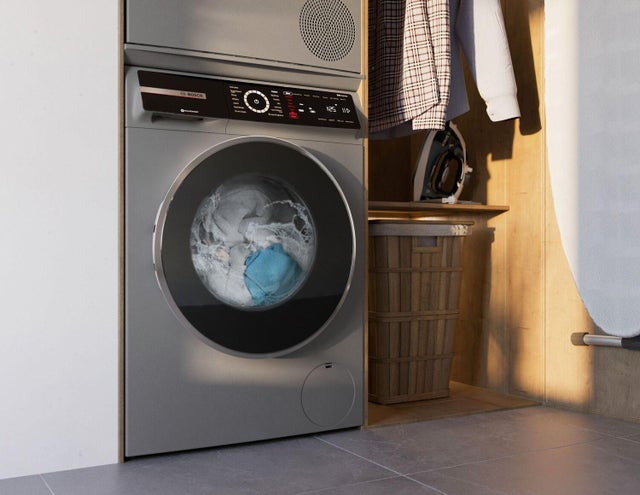 Bosch WGB246AXUC 24 Inch Smart Front Load Washer with 2.4 cu ft Cap...