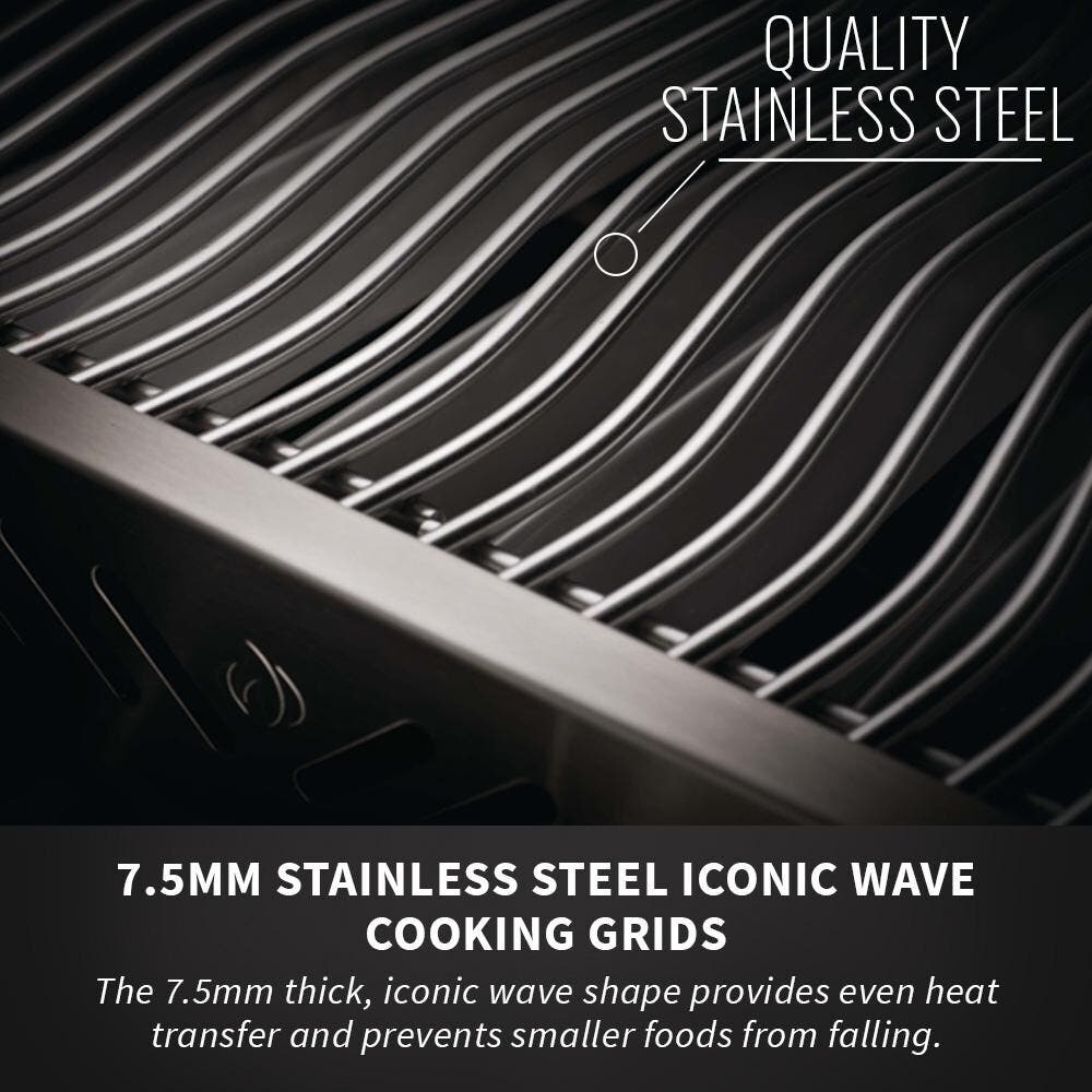 Napoleon P500RSIBPSS3 Stainless Steel with Liquid Propane