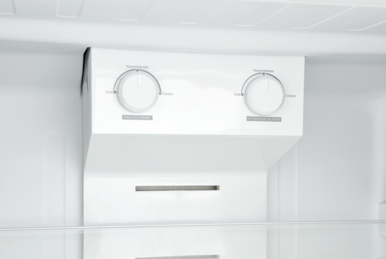 Frigidaire FRTE1622AW White