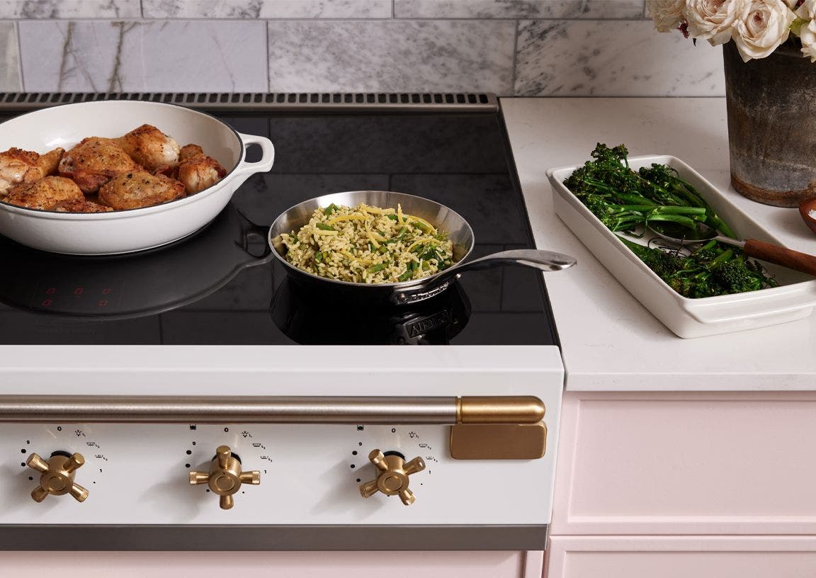 AGA AEL361INRTABWHT White With Antique Brass Trim