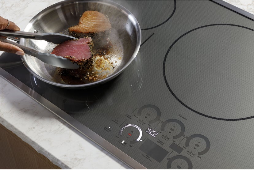 Cafe CHP90361TBB 36 Inch Induction Smart Cooktop with 5 Elements, C...