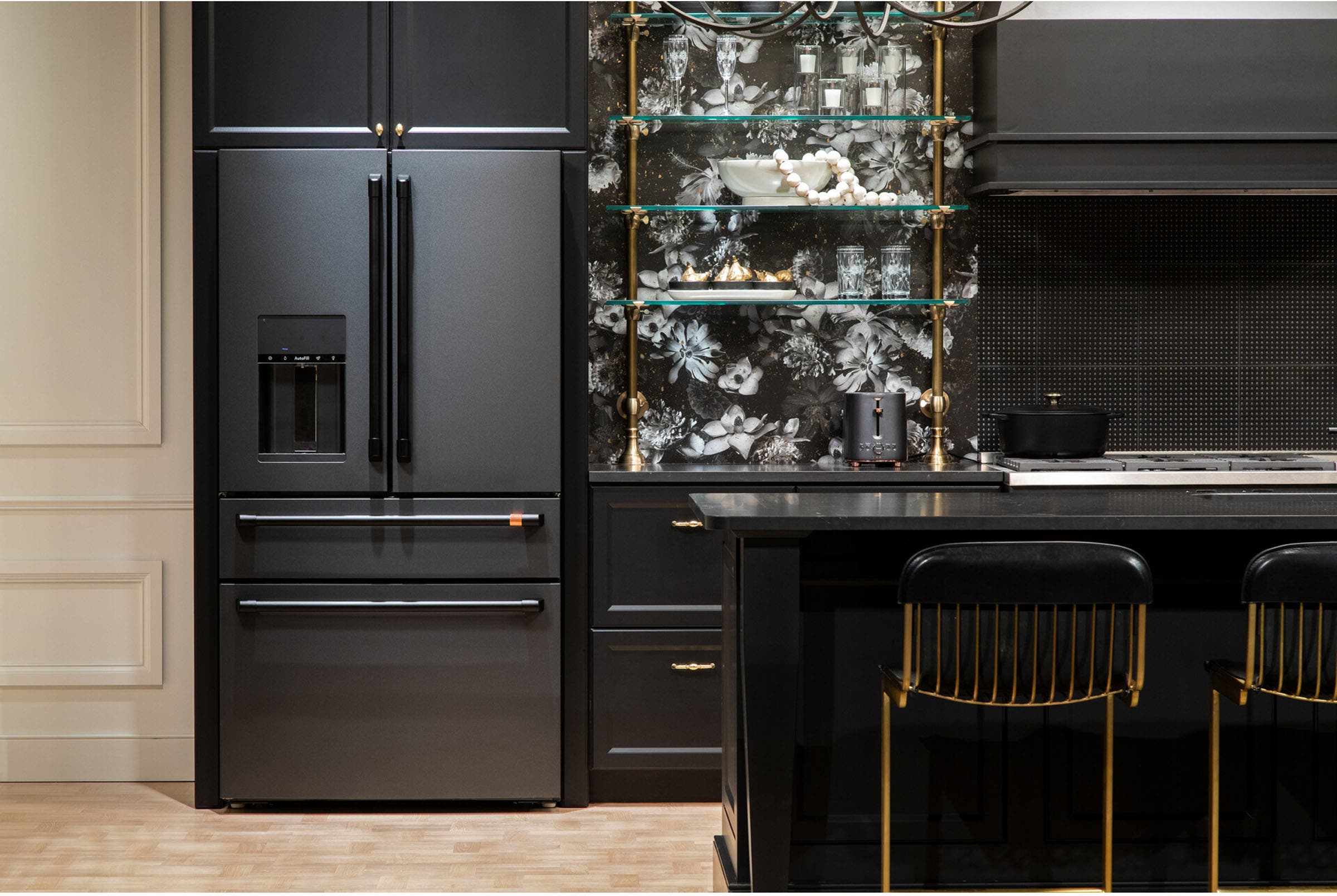 Cafe CVE28DP3ND1 Matte Black with Brushed Stainless Handles
